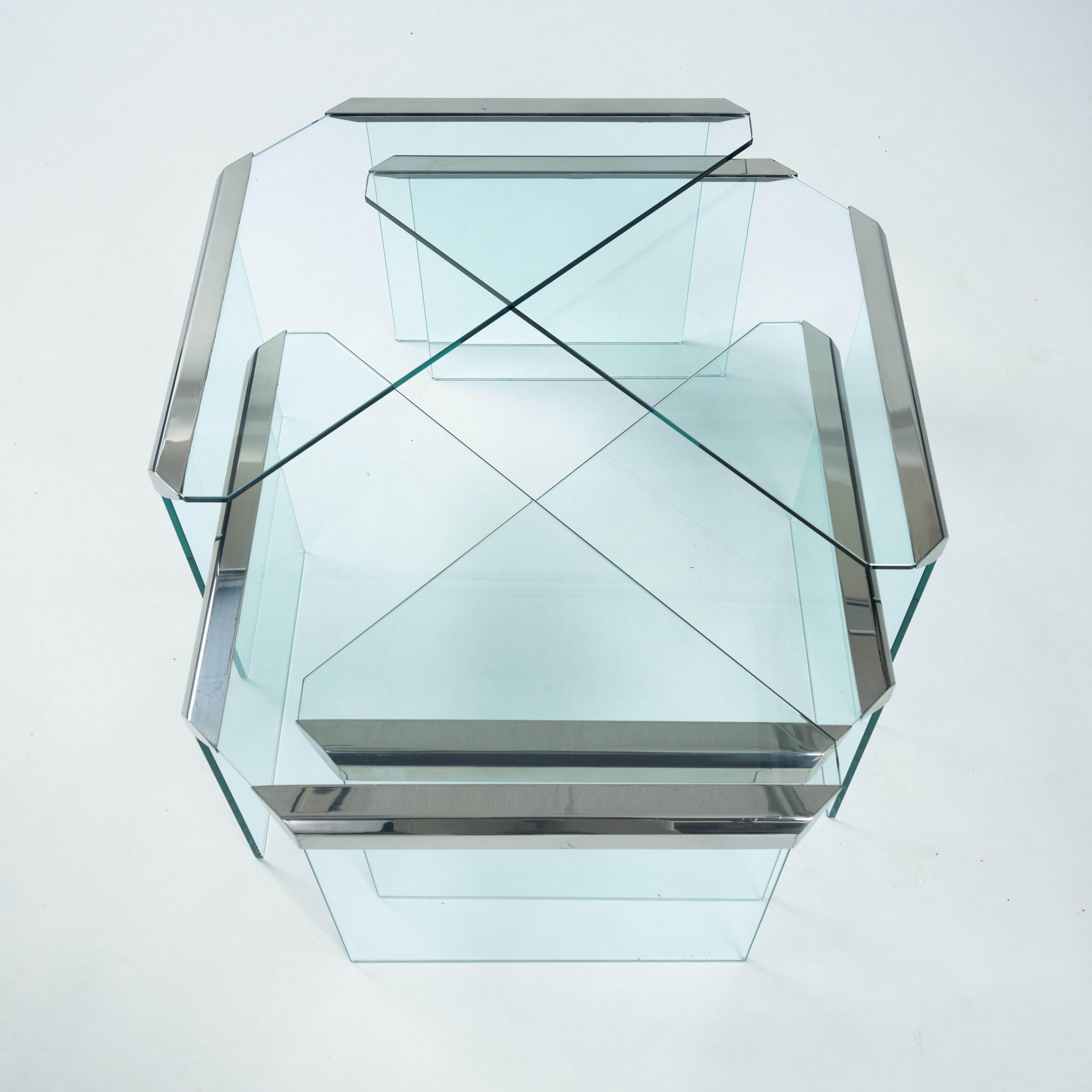 Moderne Schachteltische aus Chrom und Glas von Pierangelo Galotti, Italien 1970er Jahre im Angebot 1