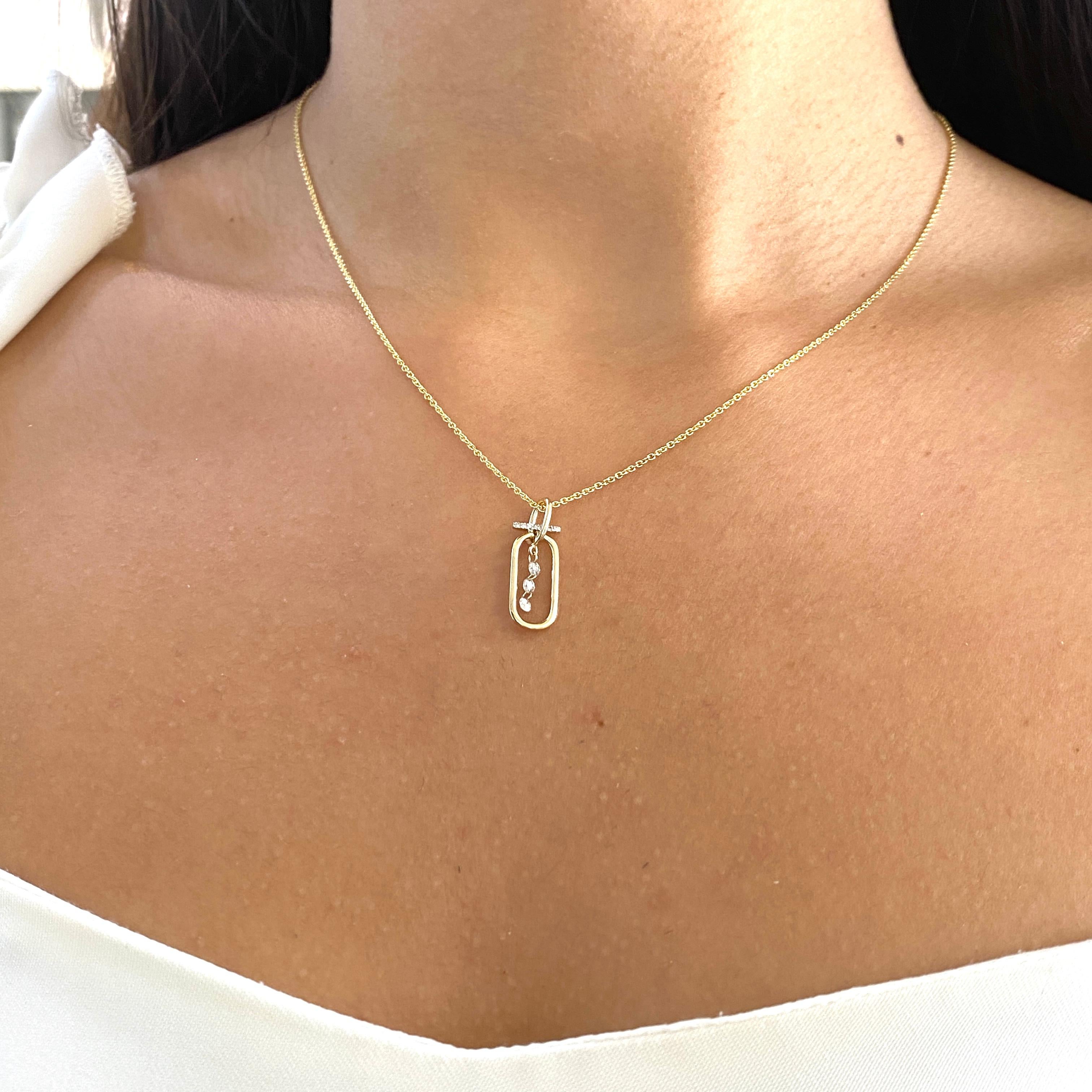 Round Cut Pierced Diamond Paperclip Bar Pendant Necklace 0.20 Carats, 14k Yellow Gold For Sale