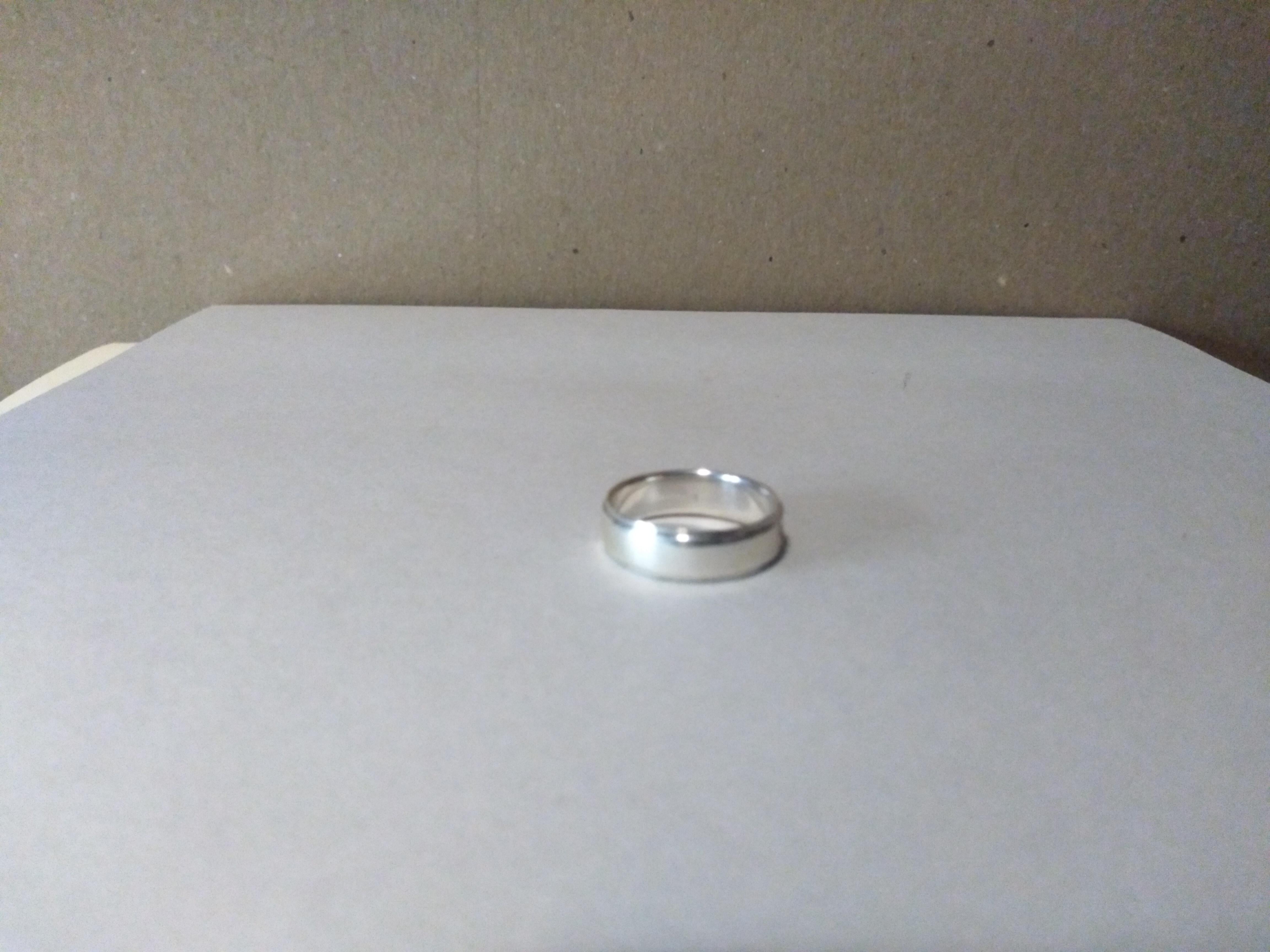 American Pierced Sterling Silver Band Ring Size 8