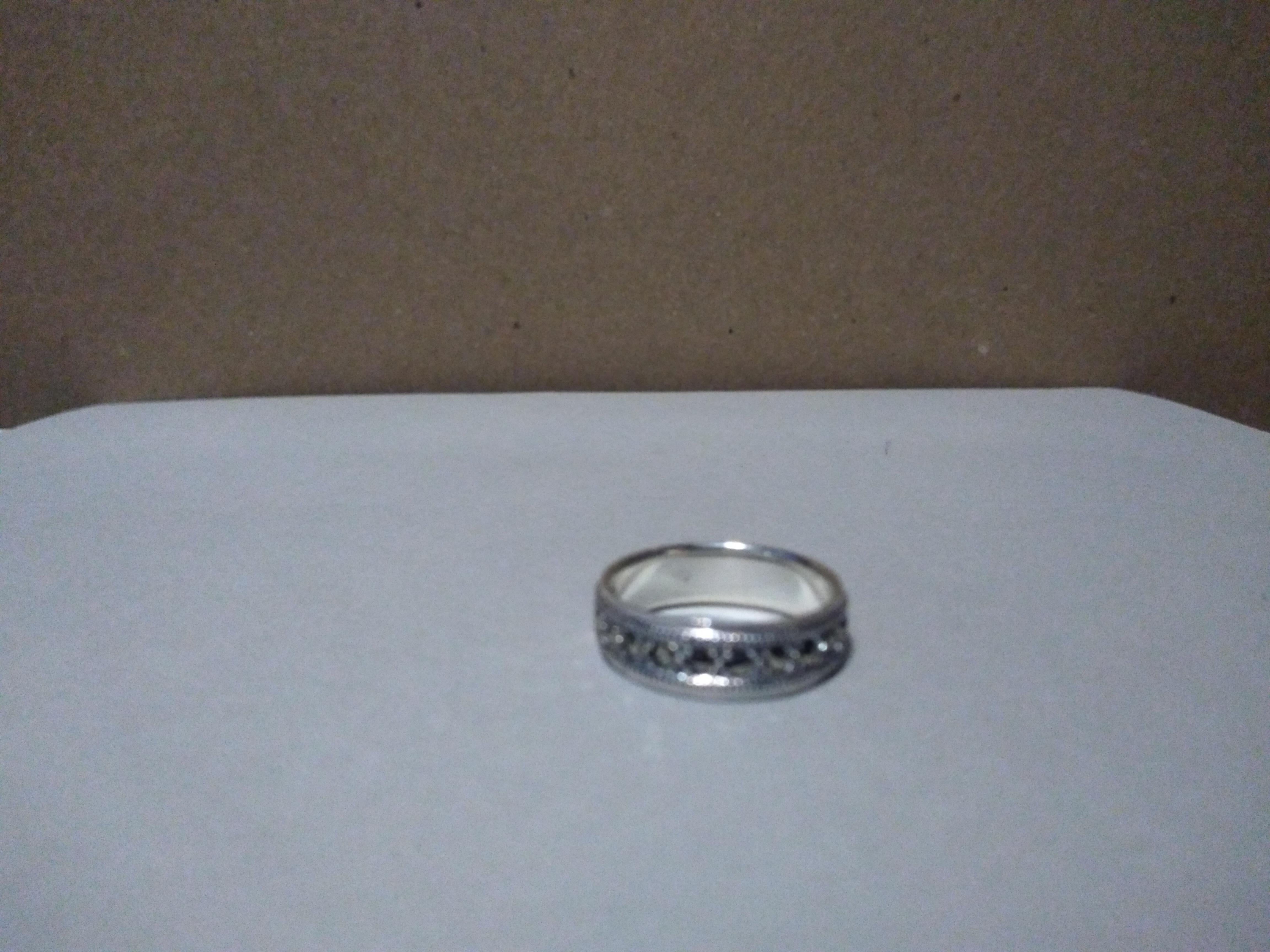 Pierced Sterling Silver Band Ring Size 8 1