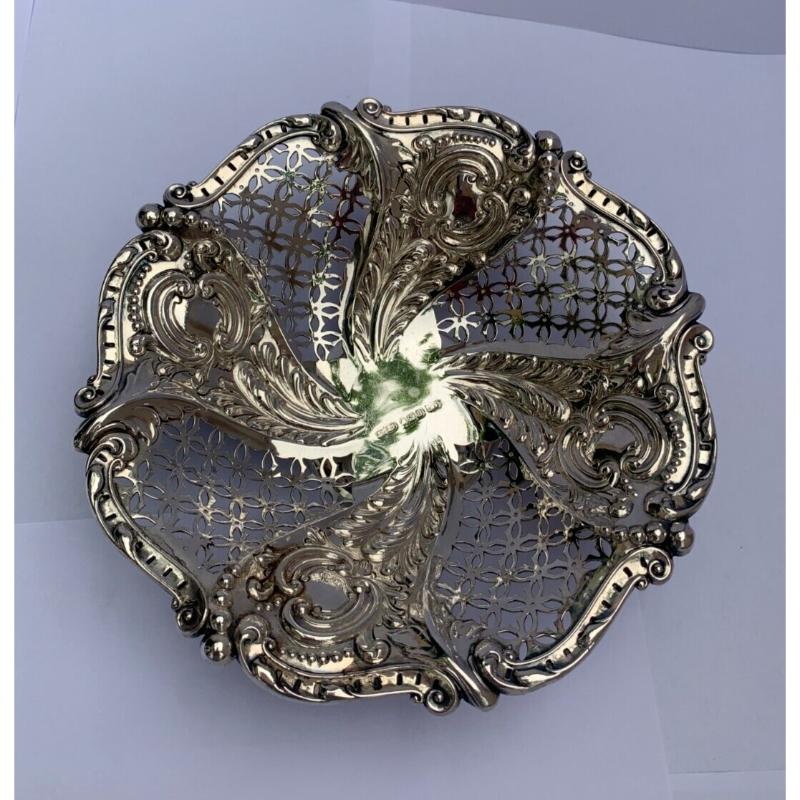 Pierced Sterling Silver Bonbon/Nut Dish by James Dixon & Sons Ltd, 1917 For Sale 1