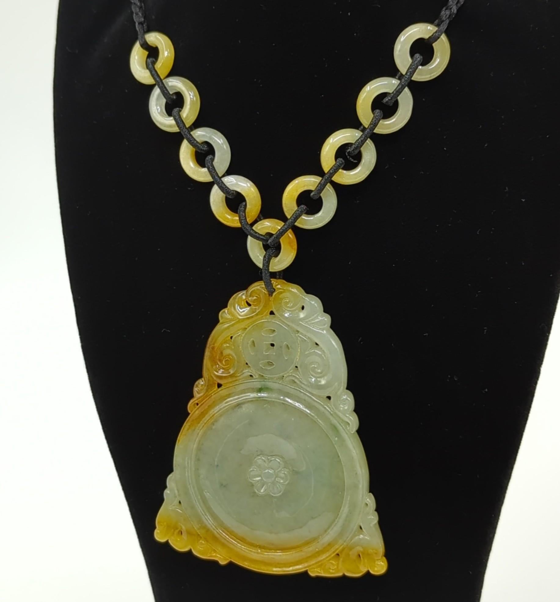 Perle Fine Chinese Pierce Yellow Honey Jadeite Pendant Beaded Necklace A-Grade 20-26