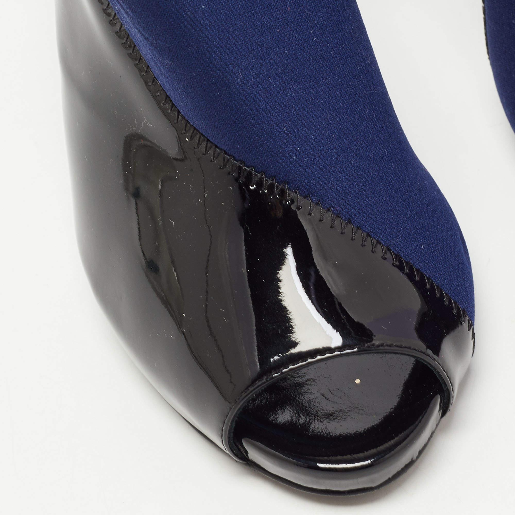 Piere Hardy Black/Blue Fabric and Patent Leather Slingback Pumps Size 41 For Sale 3