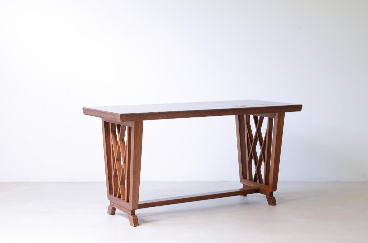 Italian Pierluigi Colli 1940's elegant walnut desk with shaped uprights For Sale