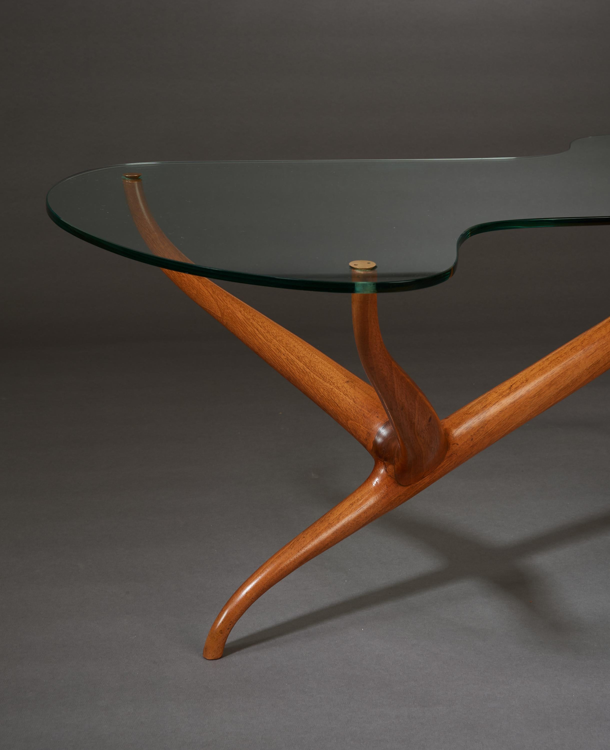 Pierluigi Giordani: Exceptional Sculptural Oak & Glass Coffee Table, Italy 1950s For Sale 2