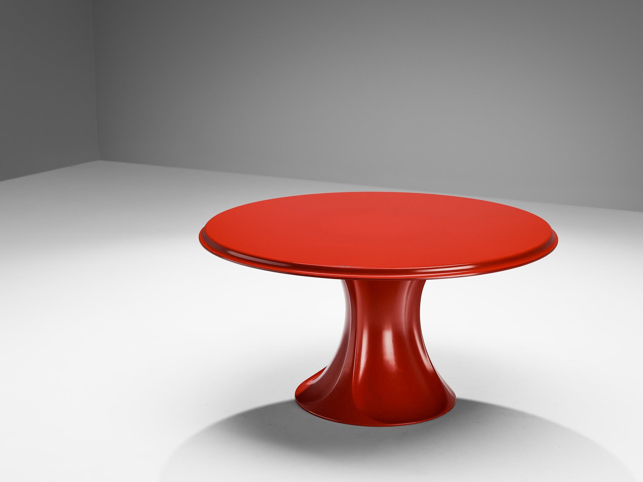 Pierluigi Spadolini for 1P 'Boccio' Dining or Center Table in Red Resin In Good Condition In Waalwijk, NL