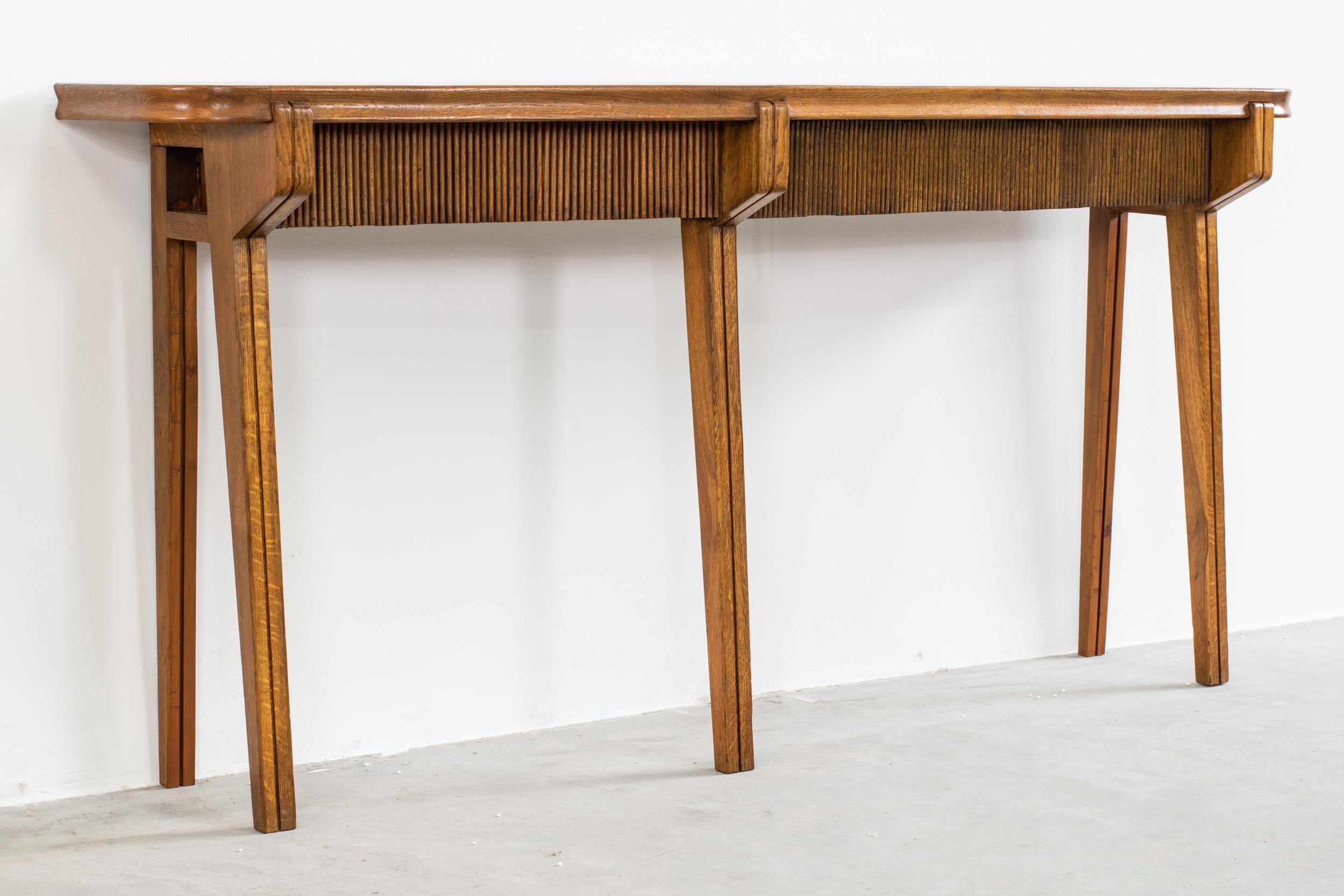 Pierluigi Spadolini Wooden Console Table Italian Manufacture 1950s In Good Condition In Montecatini Terme, IT