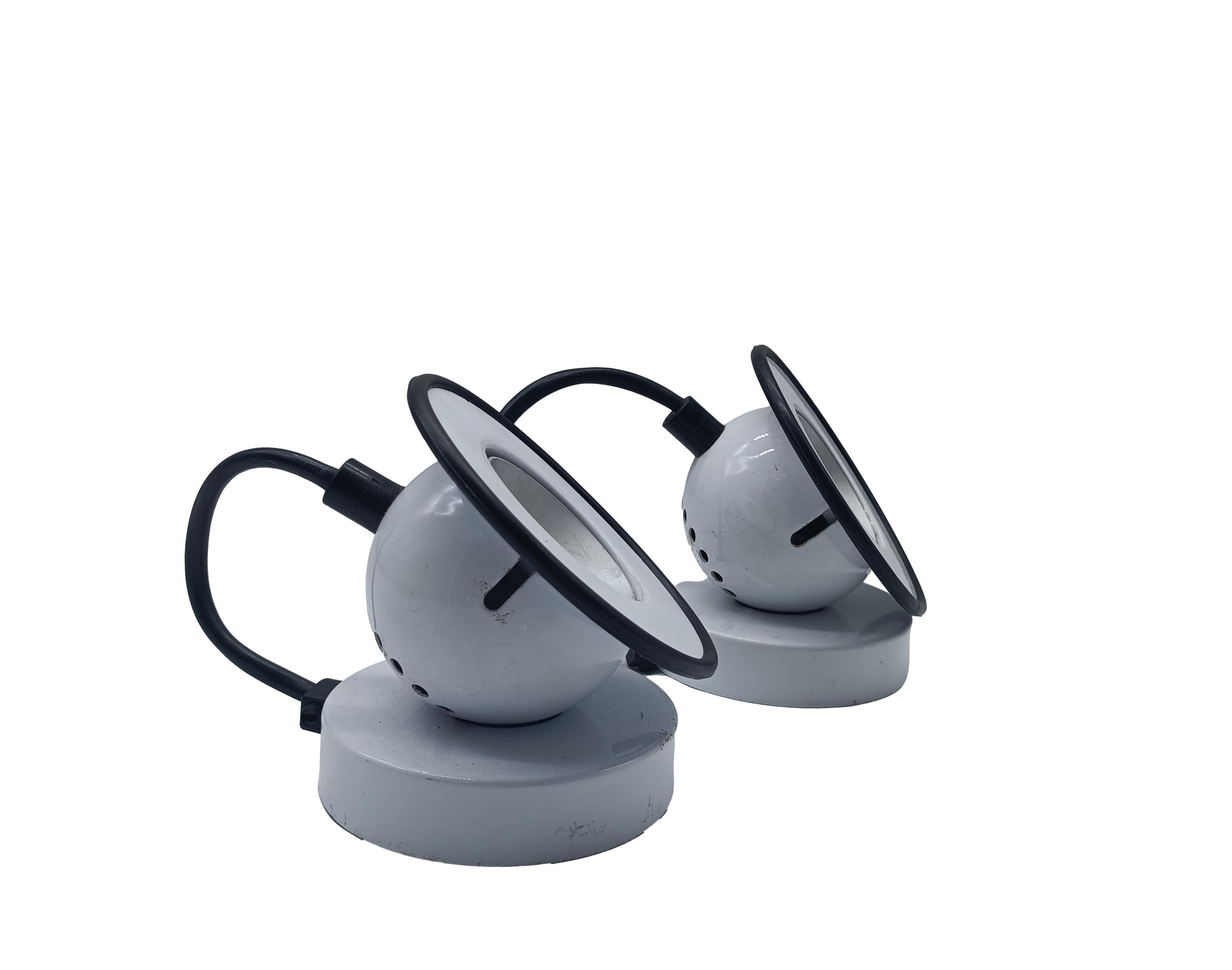 Mid-Century moderno Piero Castiglioni e Gae Aulenti per Stilnovo Coppia di Lampade Bianche 