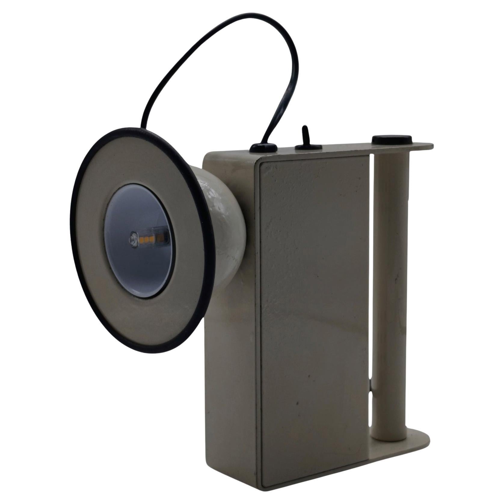 Piero Castiglioni y Gae Aulenti para Stilnovo Lámpara de mesa "Minibox en venta