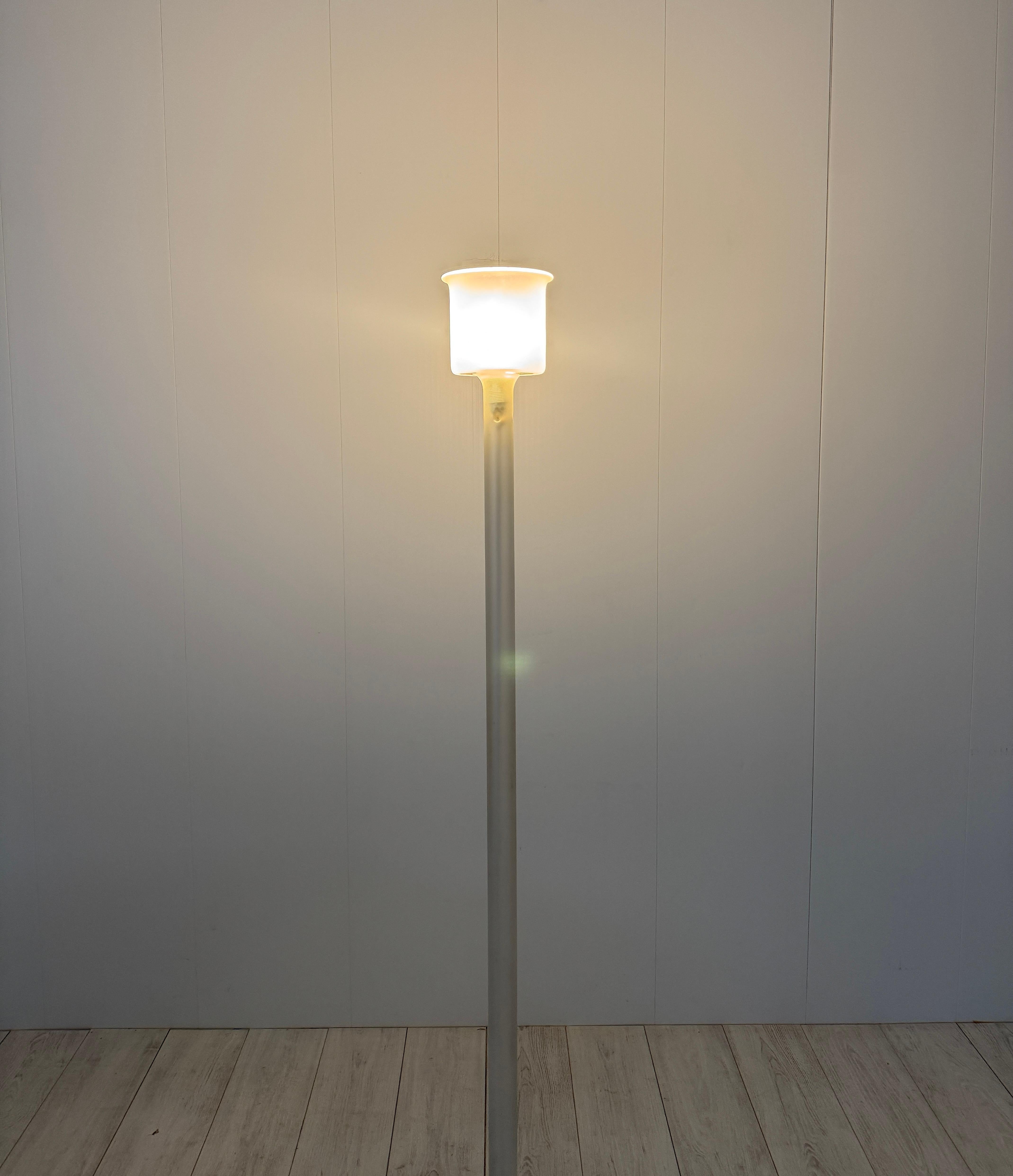 Piero Castiglioni & Roberto Menghi, Lámpara Canna, prod. Fontana Arte, 1981 en venta 1
