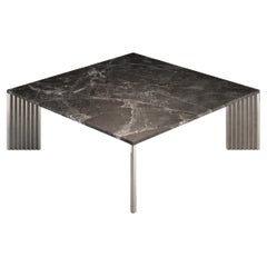 Table basse Piero avec pieds en aluminium moulé et plateau en marbre gris Emperador