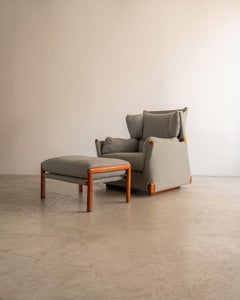 Poltrona "Piero De Martini Viola d'Amore", edizione Forma su licenza Cassina