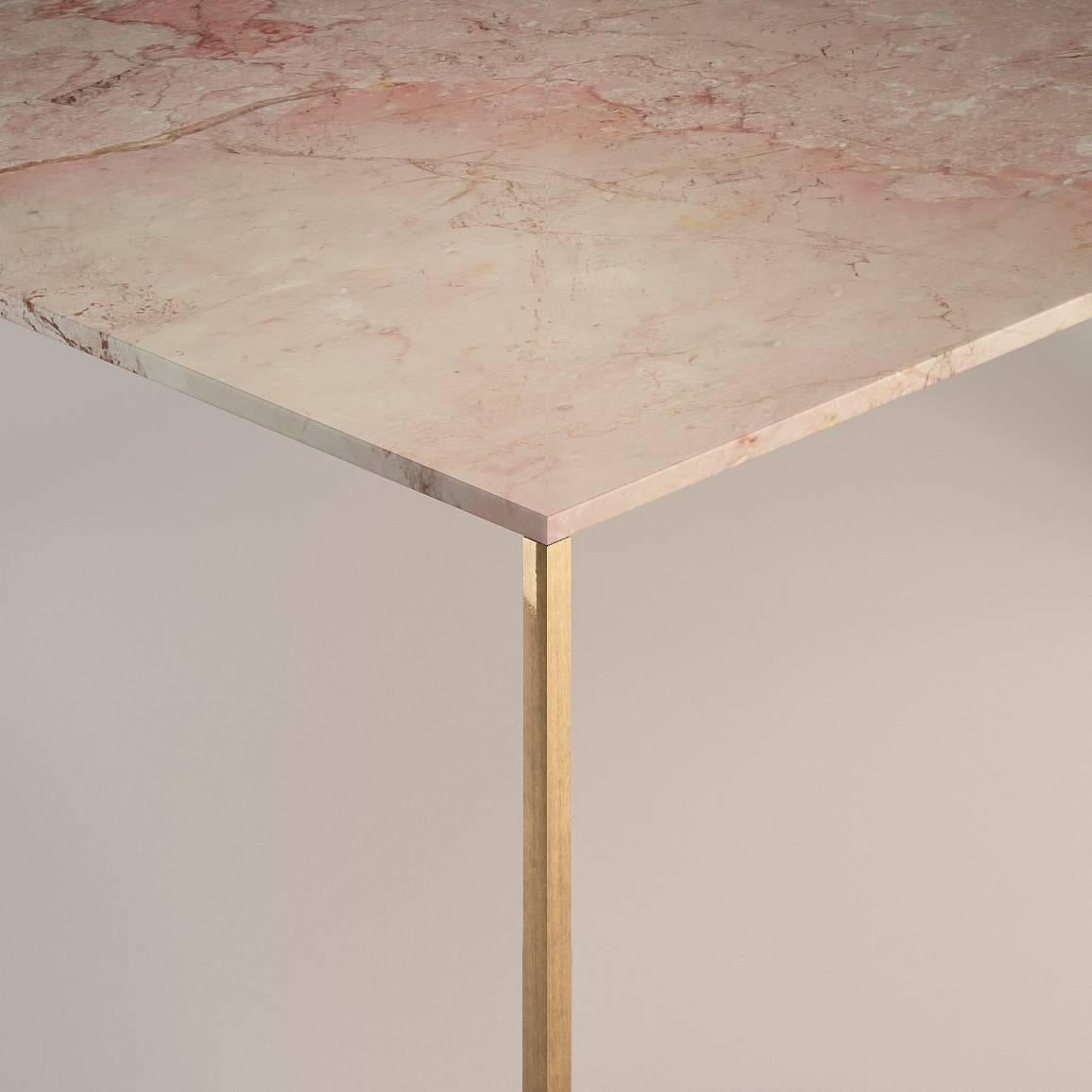 Modern Piero Dining Table with Cast Bronze Legs and Pink Rosa Tea Marble Top For Sale