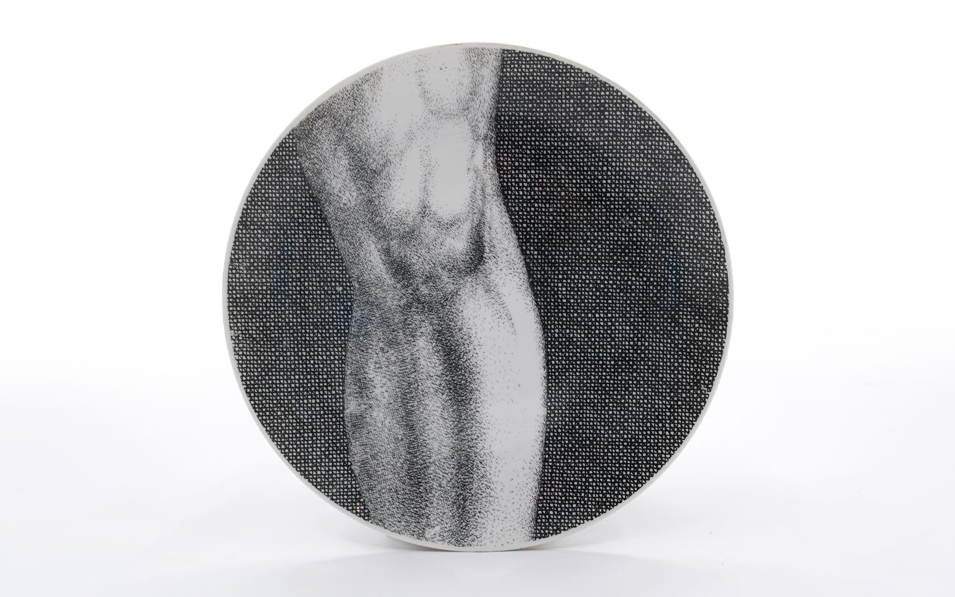 Italian Piero Fornasetti Adamo or Adam Porcelain Plate # 4, Signed, Excellent Condition