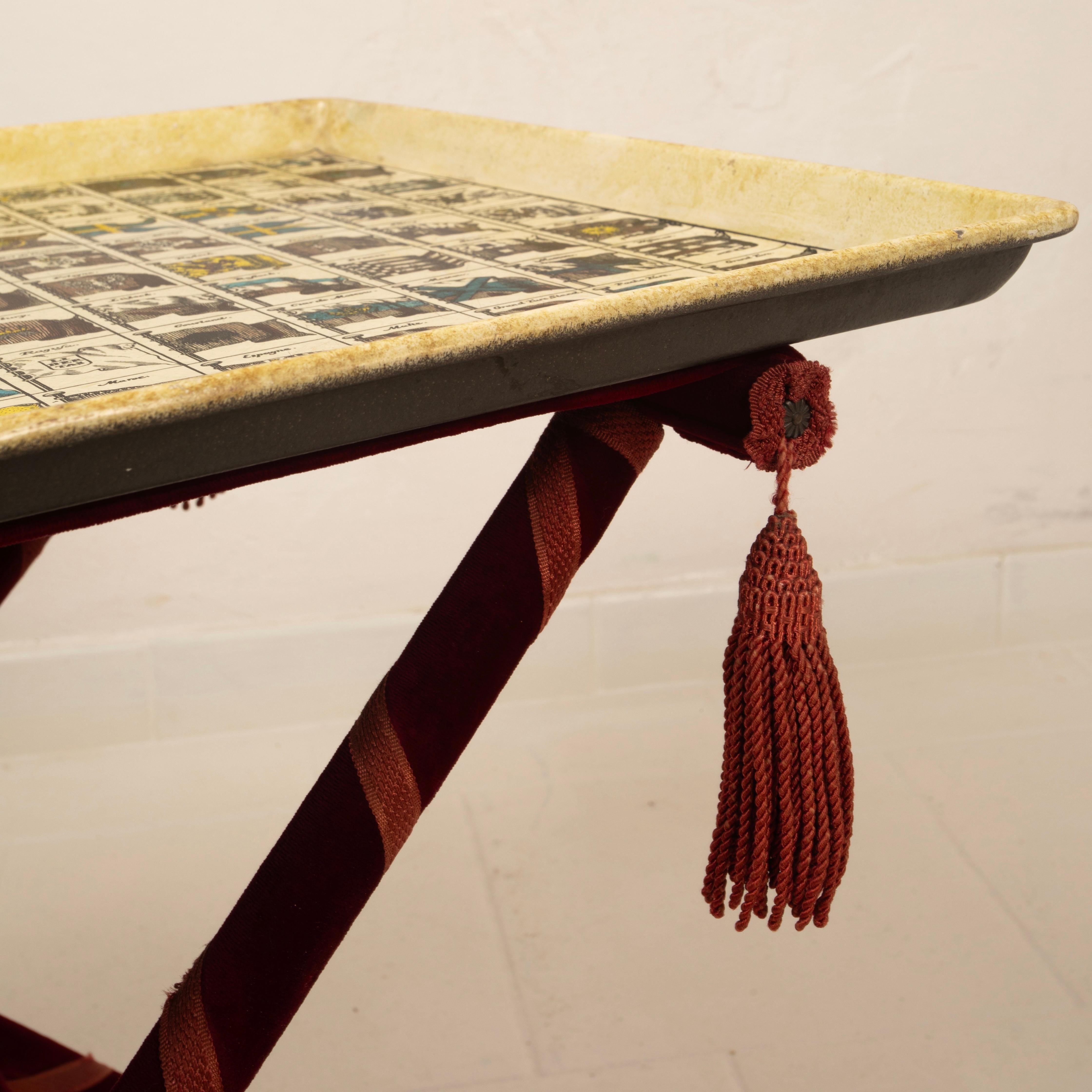 Table à plateau Araldiche de Piero Fornasetti, 1950 3