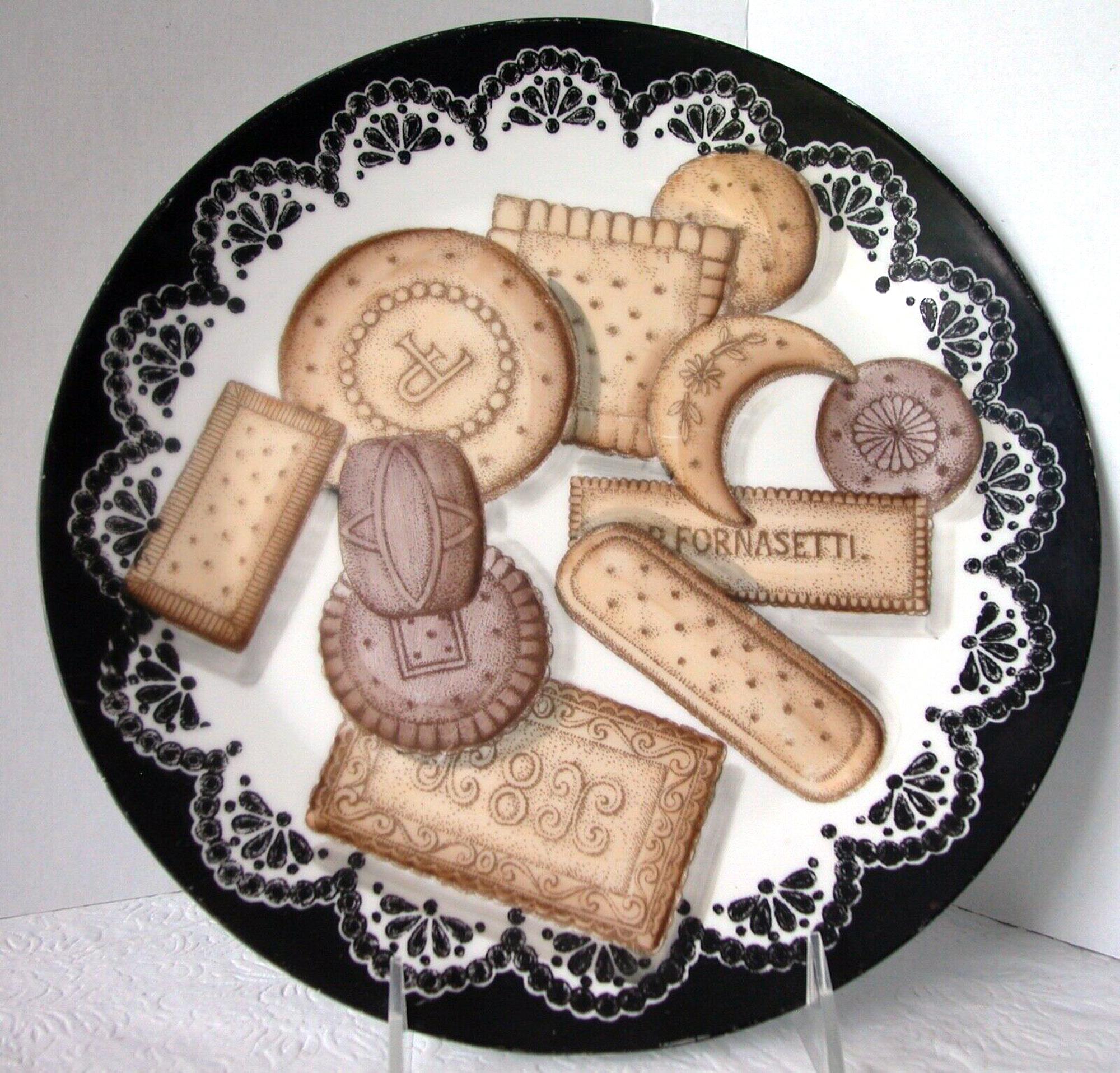 Mid-Century Modern Piero Fornasetti Biscotti Pattern Porcelain Plate, Trompe l'oeil Cookies