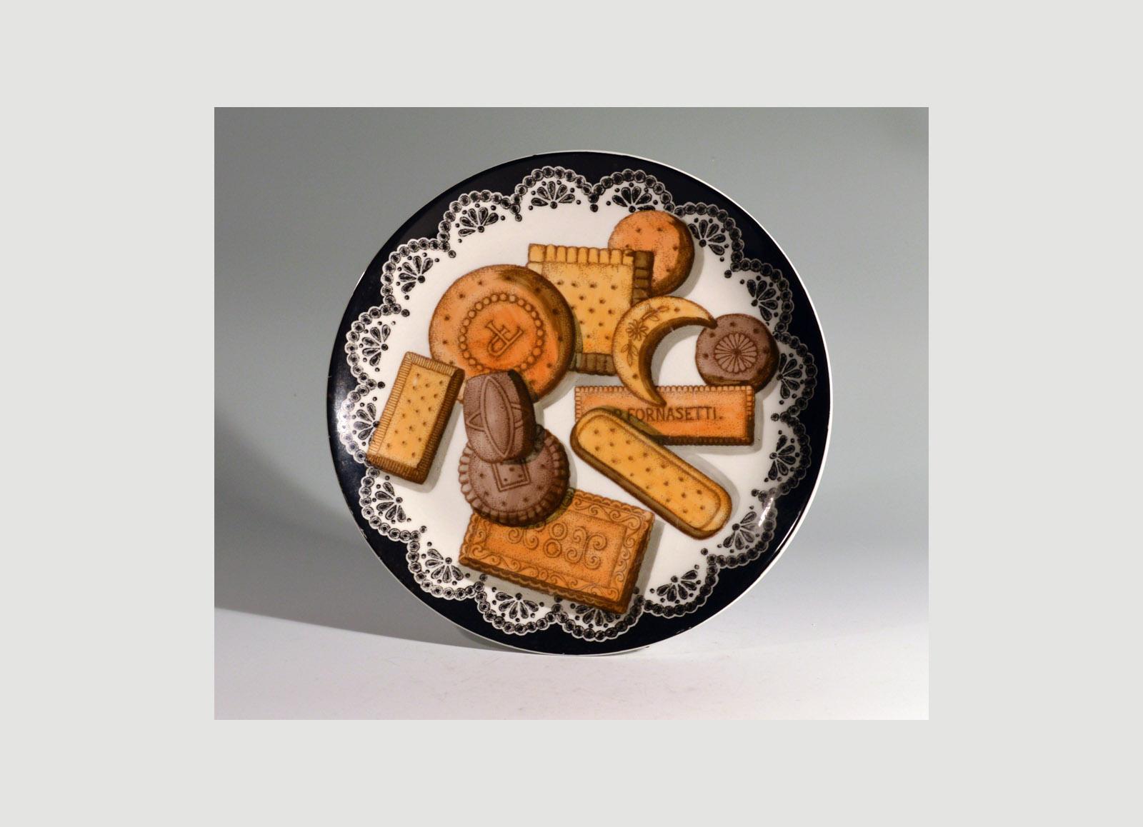 Piero Fornasetti Biscotti Pattern Porcelain Plate, with Trompe l'oeil Cookies 1