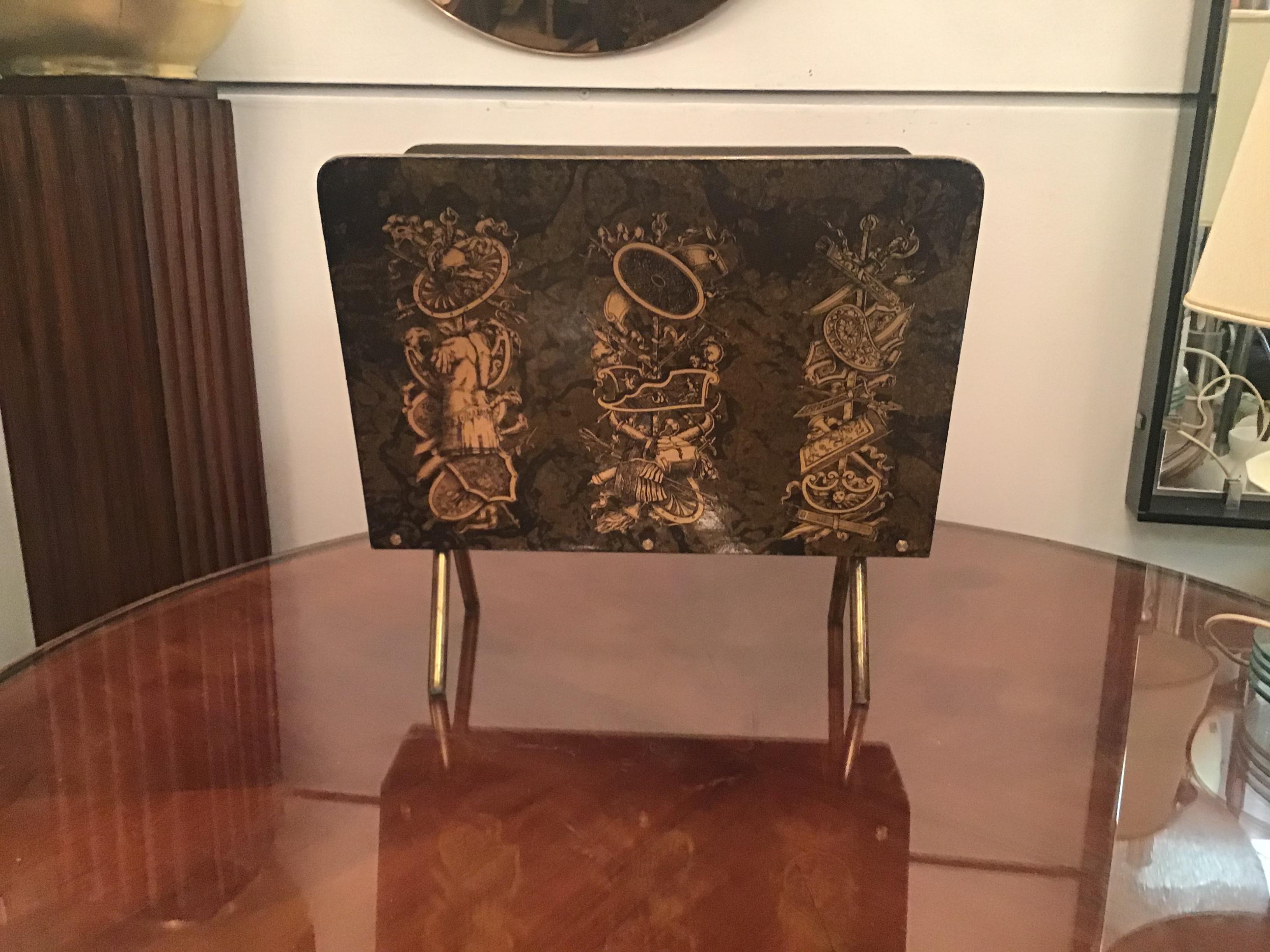 Other Piero Fornasetti “Bucciarelli “Magazine Rack Brass Lacquered Wood, 1950, Italy 