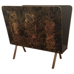 Piero Fornasetti “Bucciarelli “Magazine Rack Brass Lacquered Wood, 1950, Italy 