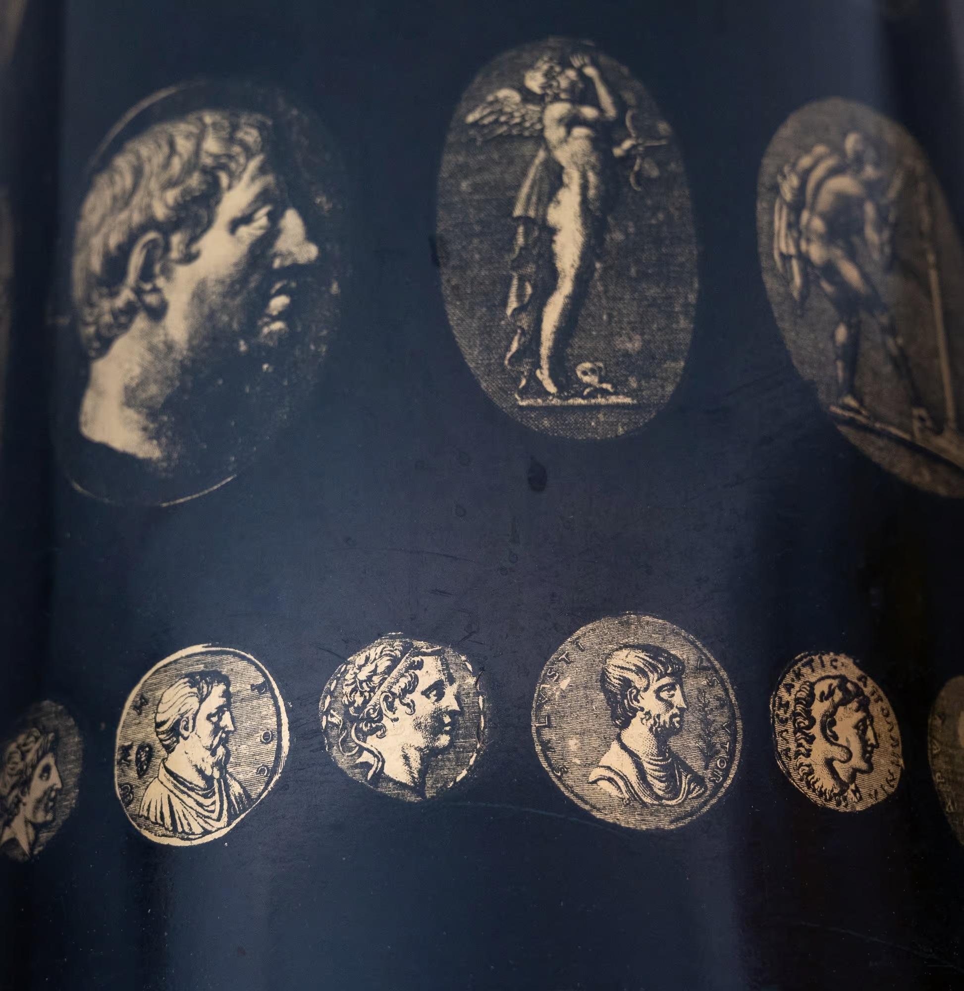Piero Fornasetti Modèle Cameos Porte-parapluies en vente 13
