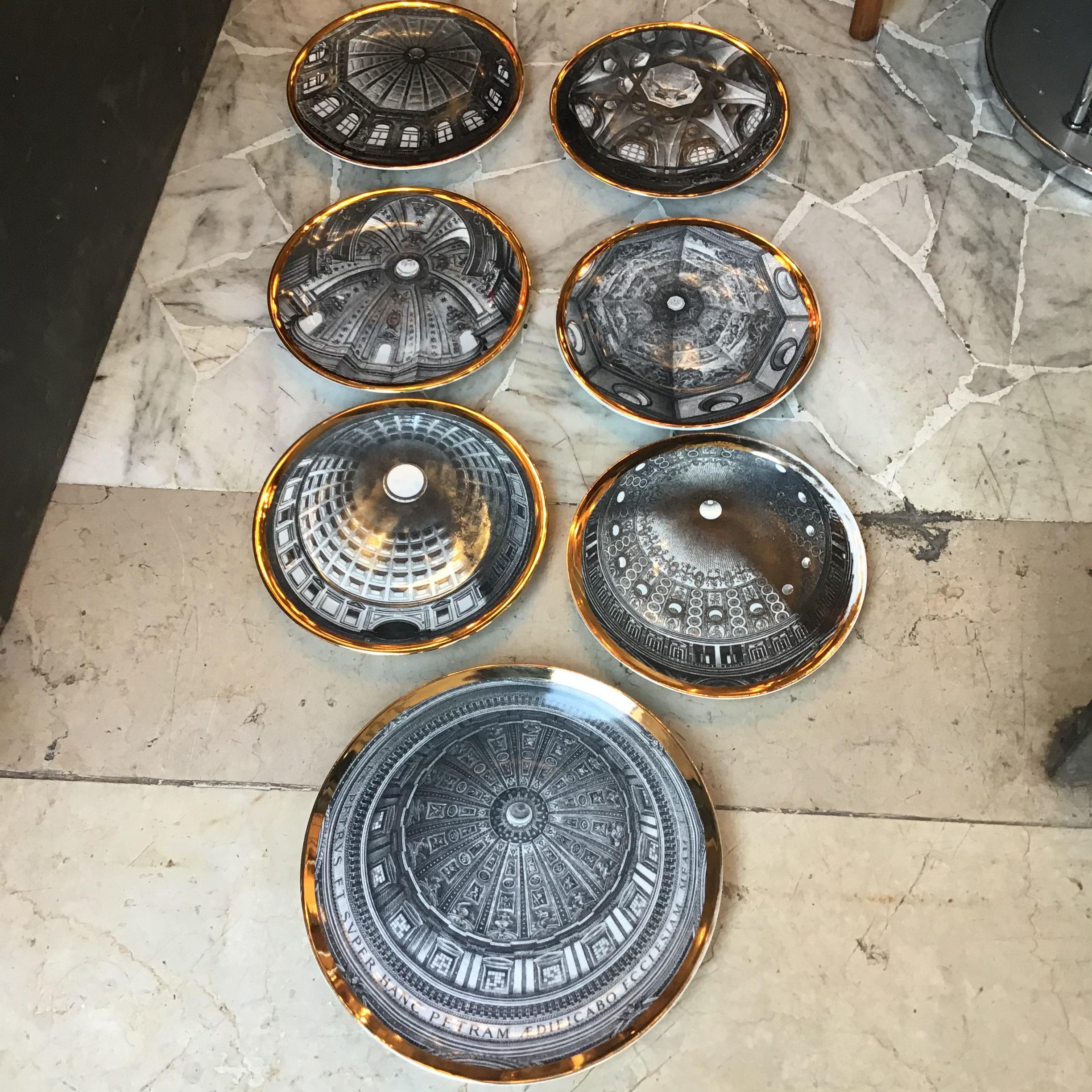 N. 7 plate series Cupole s ‘ Italia 
N.6 diameter 25 cm..
N 1 diameter 30 cm .
