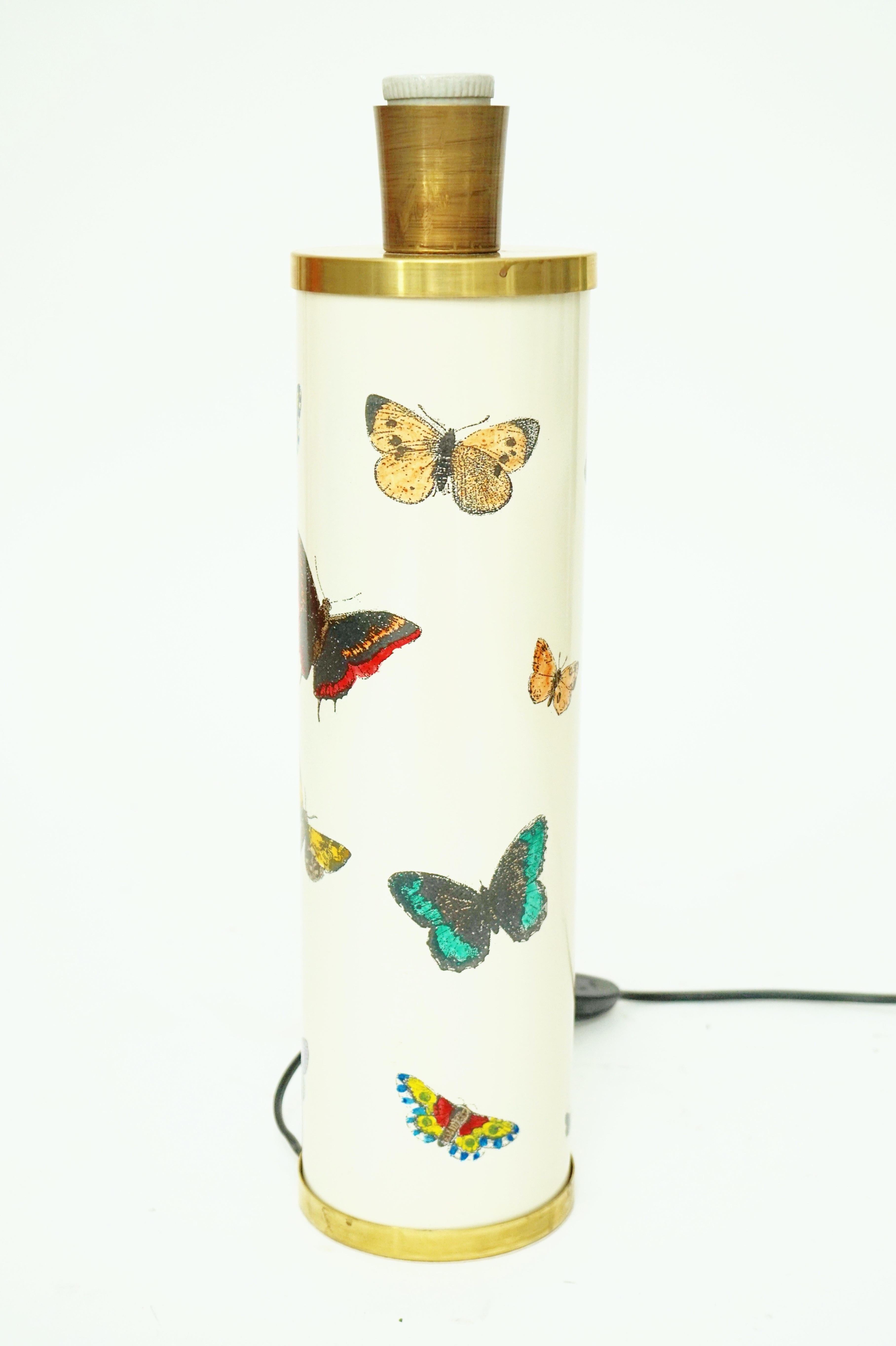 Mid-Century Modern Piero Fornasetti 'Farfalle' Butterflies on White Background Lamp Base, 1950s