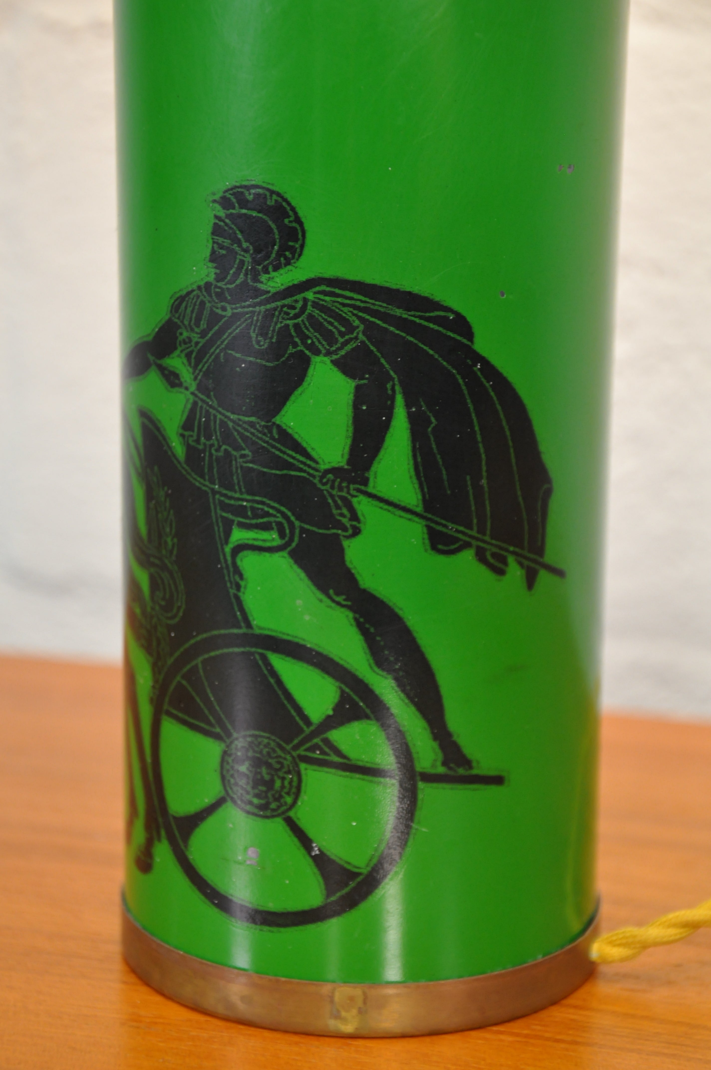 Grüne römische Chariot-Rennen-Tischlampe von Piero Fornasetti im Angebot 3
