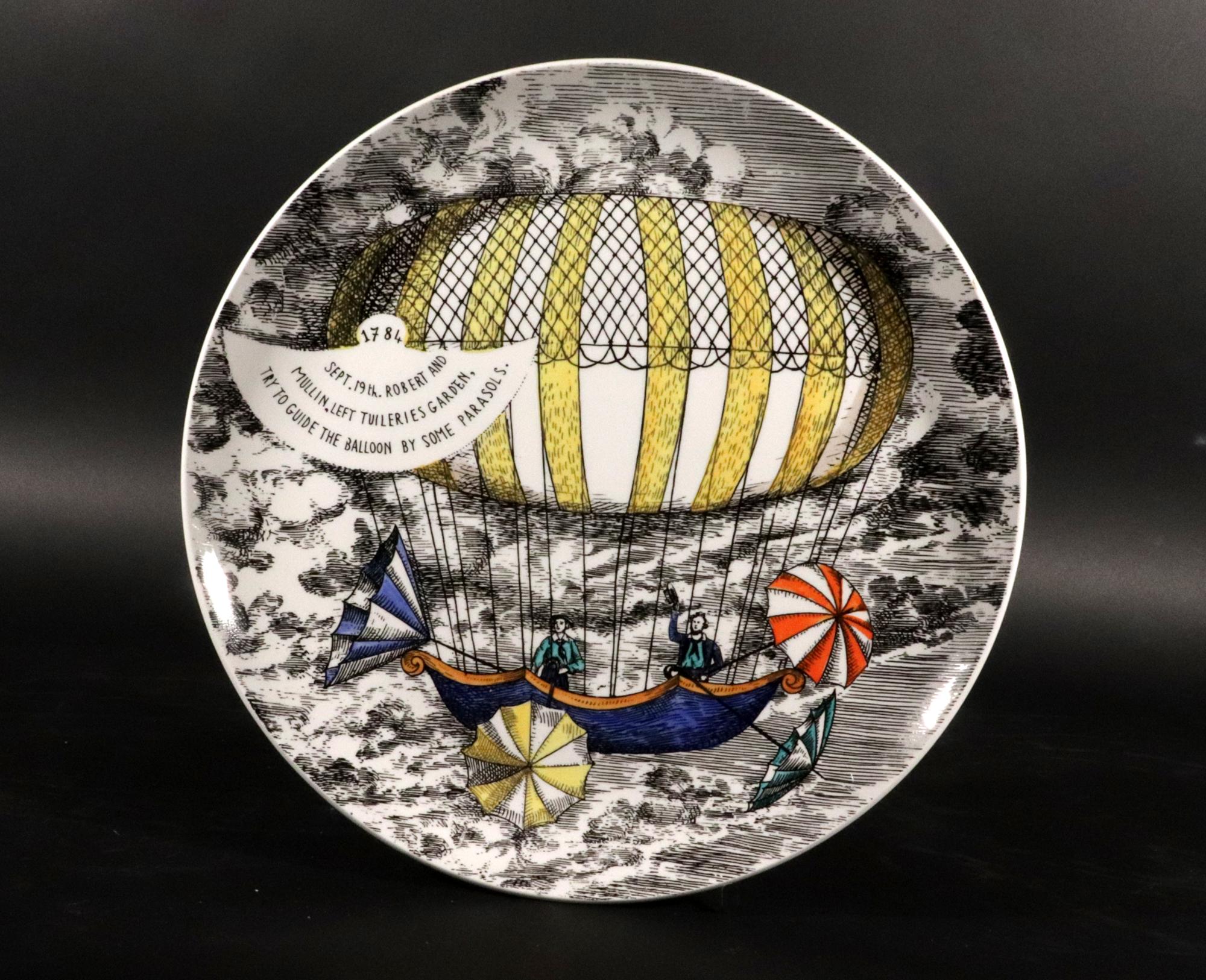 Piero Fornasetti Platos Globo Aerostático, Estampado Mongolfiere, Lote de Seis en venta 4