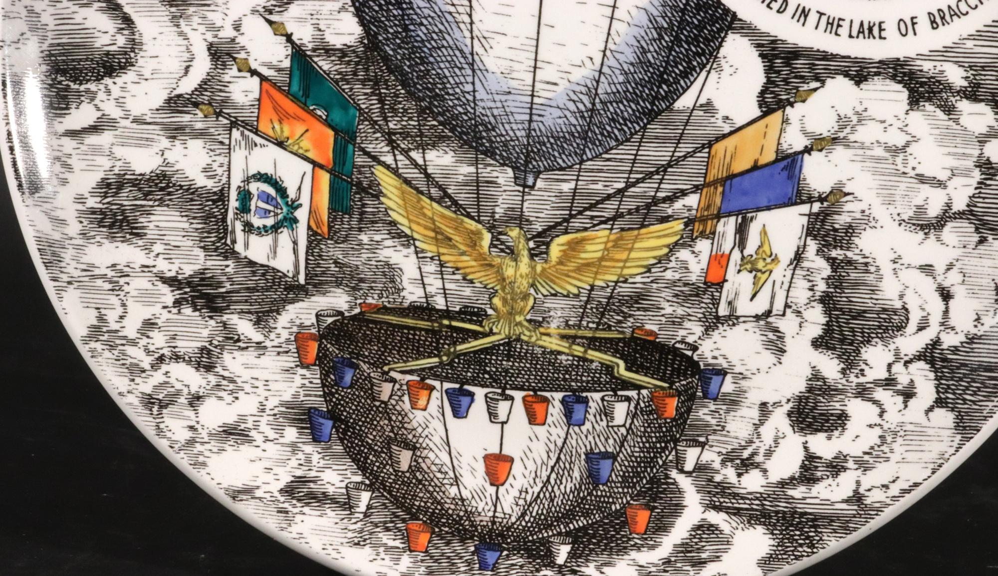 Piero Fornasetti Platos Globo Aerostático, Estampado Mongolfiere, Lote de Seis en venta 12