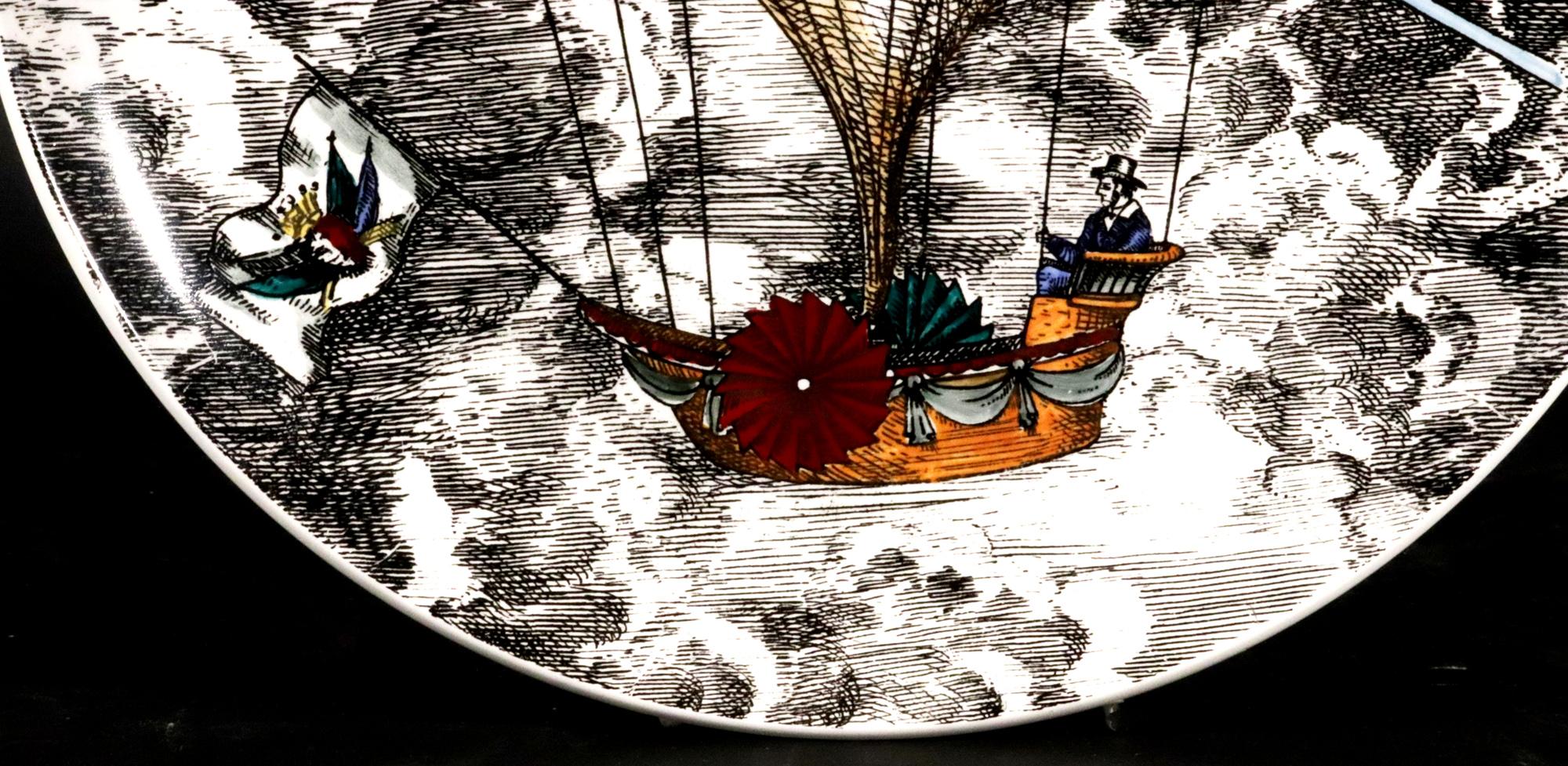 Piero Fornasetti Platos Globo Aerostático, Estampado Mongolfiere, Lote de Seis Moderno de mediados de siglo en venta