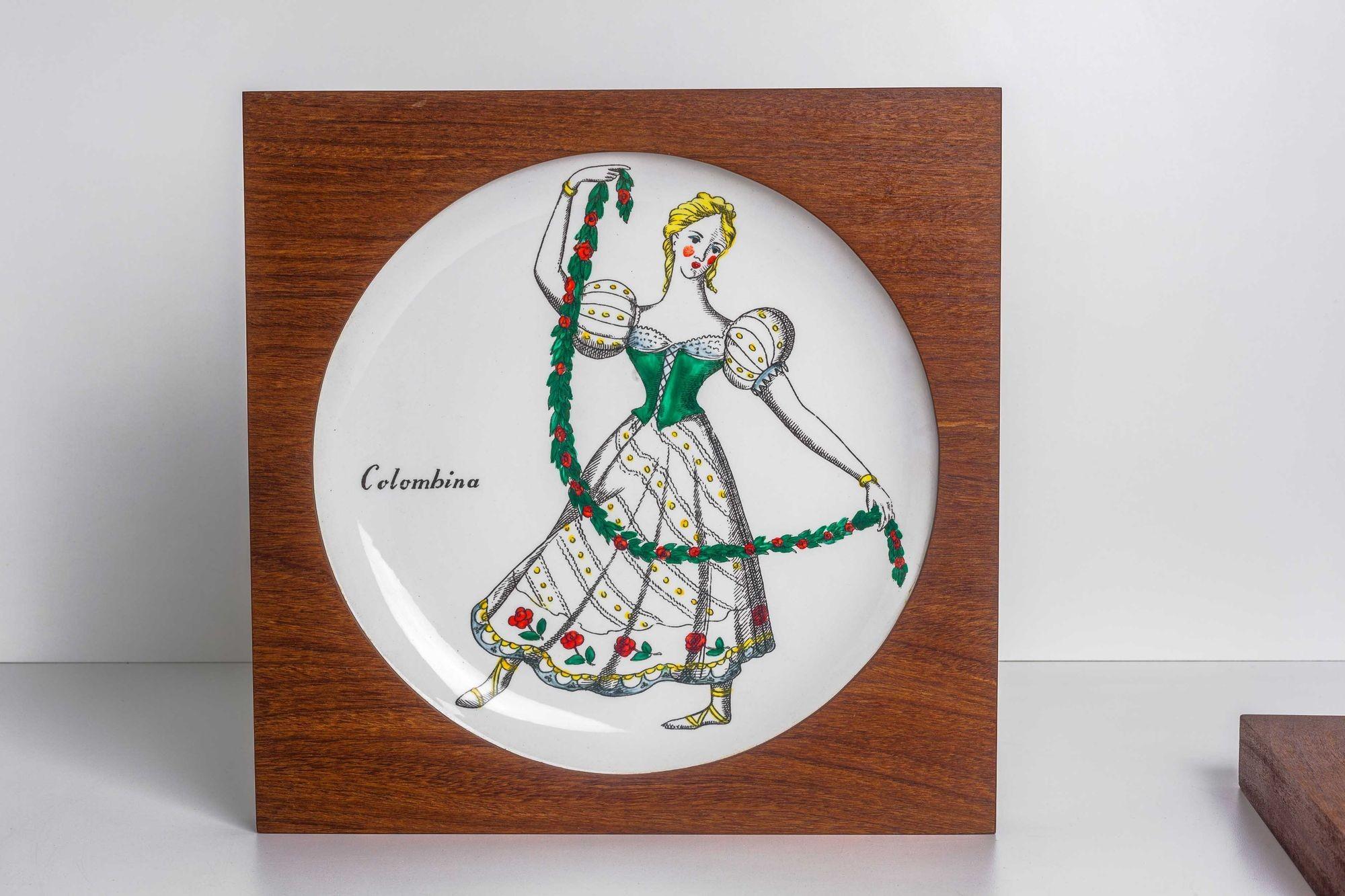 Piero Fornasetti Maschere Platos italianos, set de tres Italiano en venta