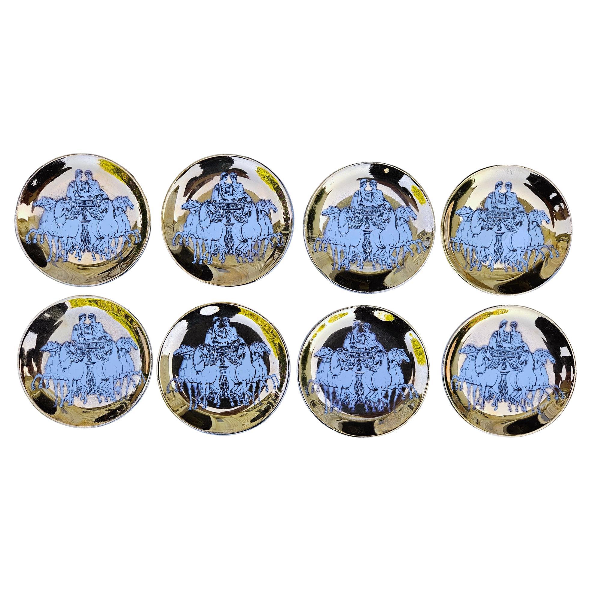 Piero Fornasetti Set di otto sottobicchieri neoclassici in ceramica con bighe romane