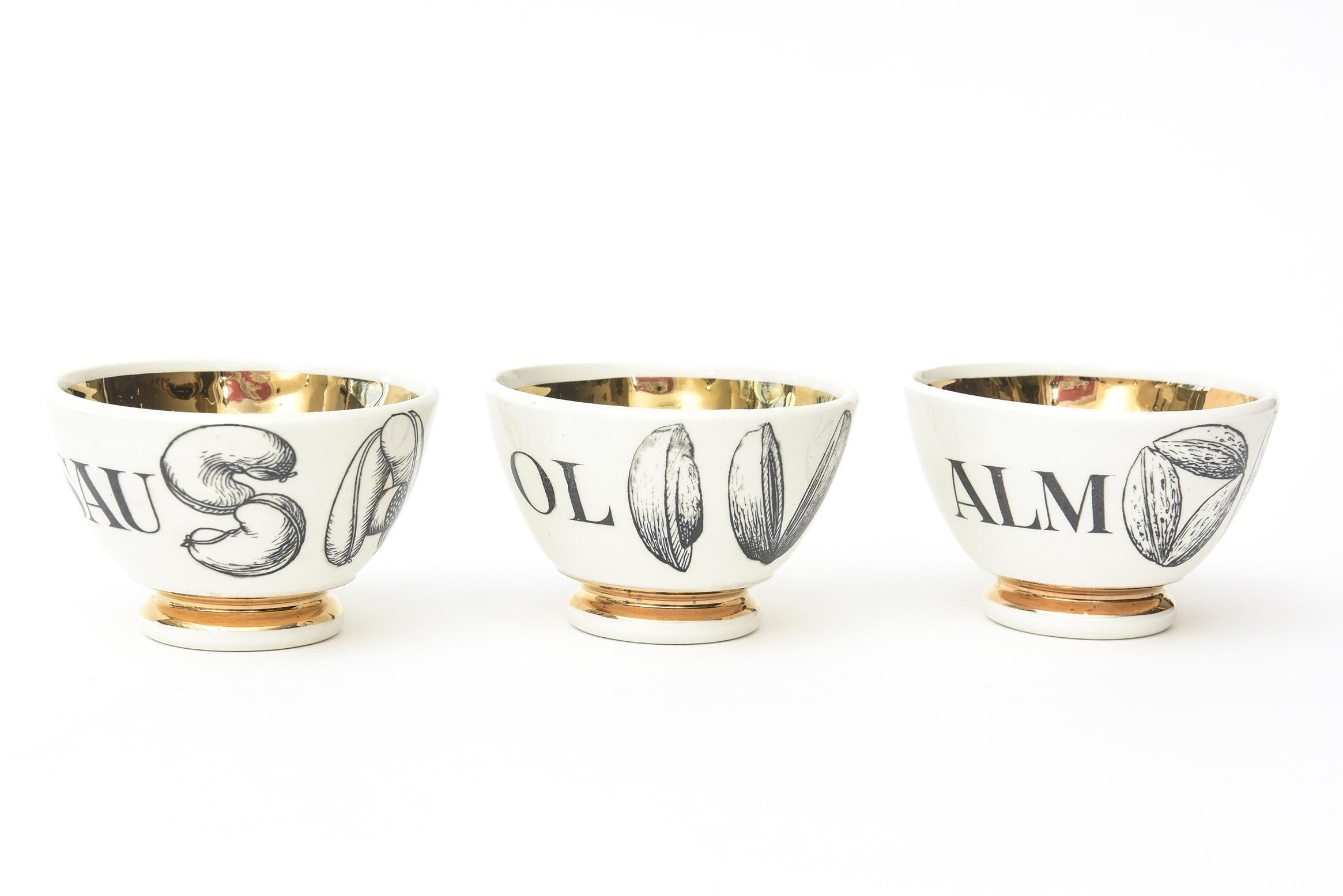 Mid-Century Modern Piero Fornasetti Porcelain and Gilded Appetizer Bowls Midcentury Barware Set / 6 For Sale