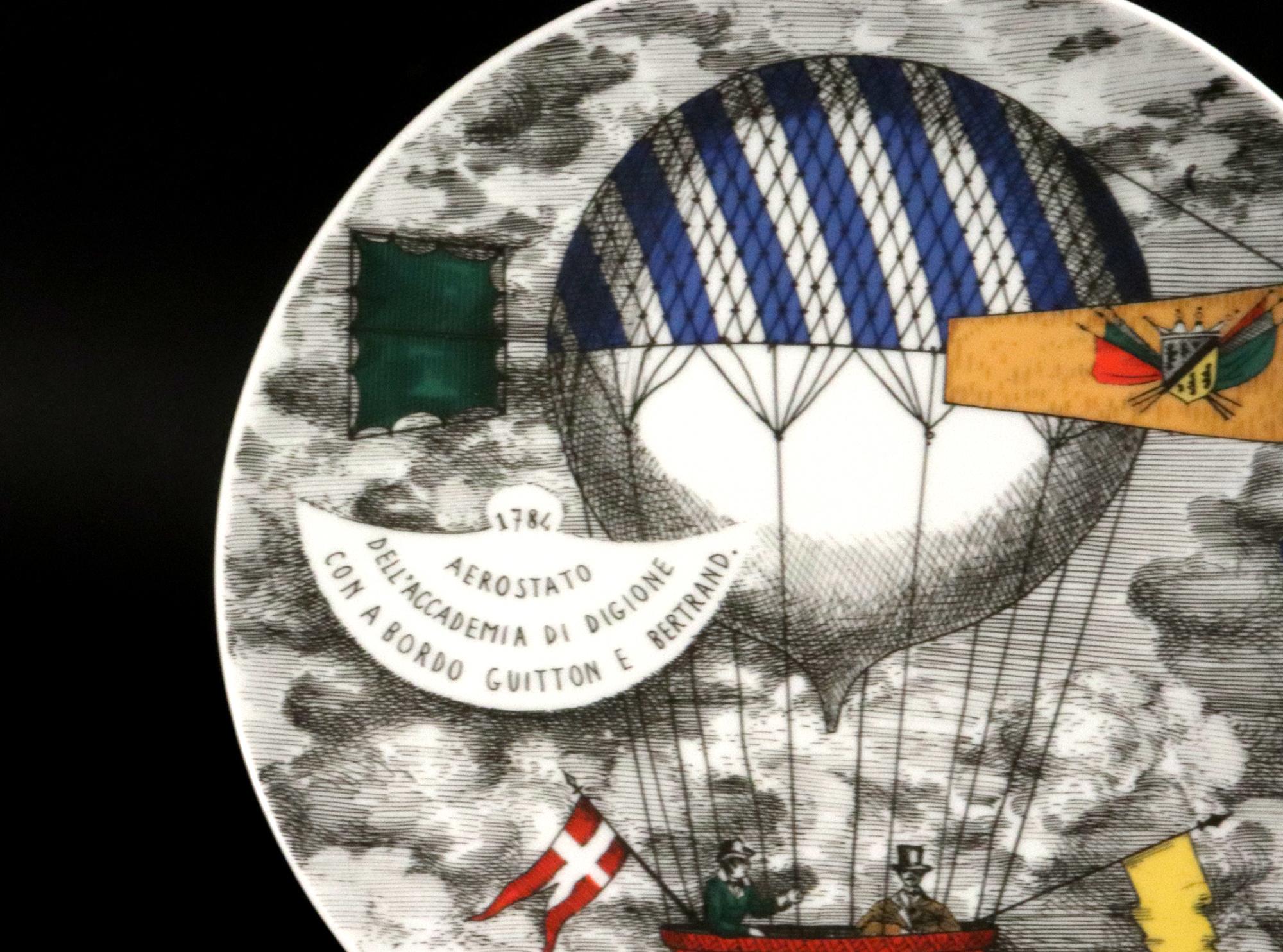 Piero Fornasetti Porcelain Hot Air Balloon Plates,  Mongolfiere, Rosenthal For Sale 3