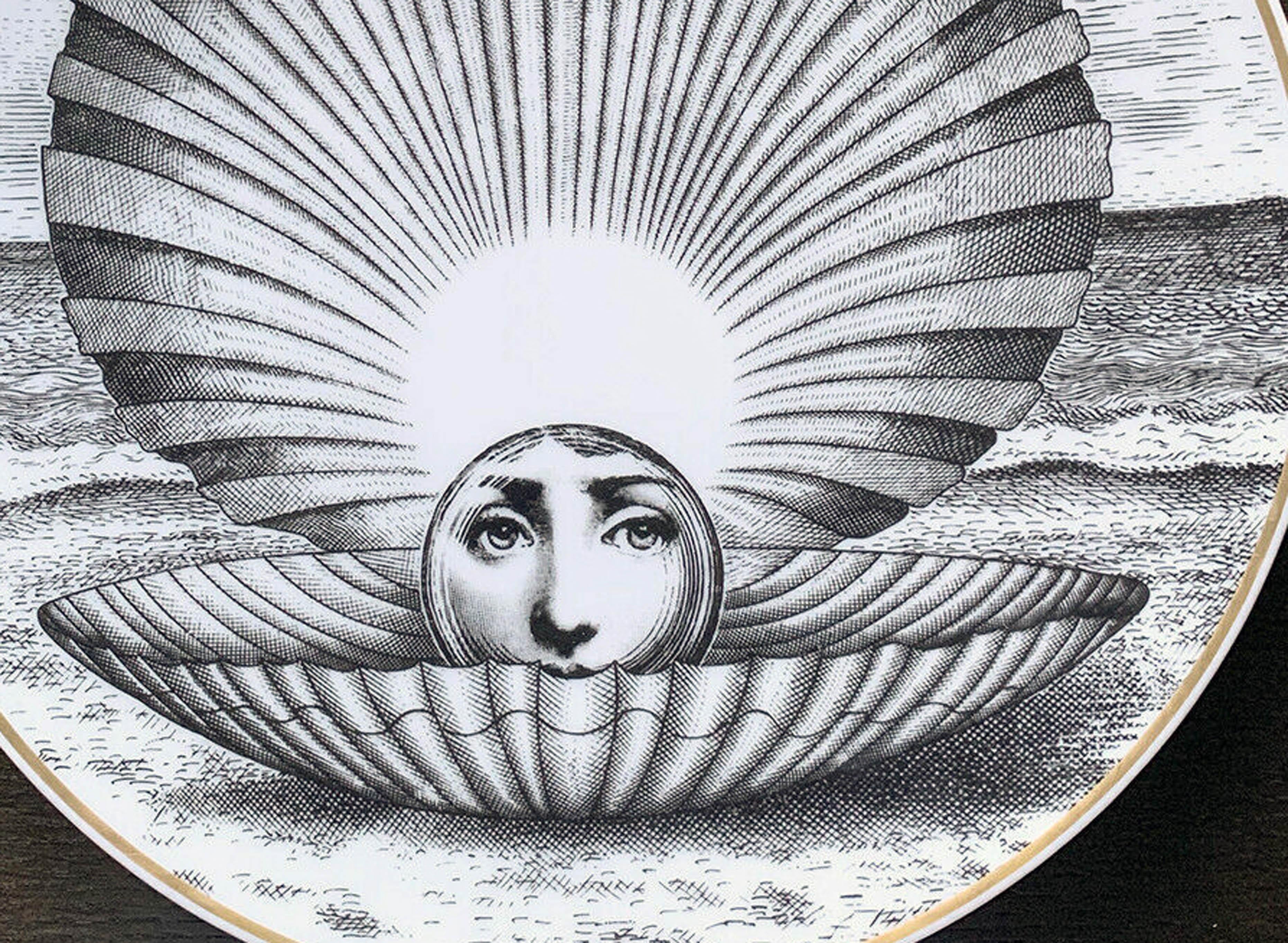 Piero Fornasetti Rosenthal plate, Motiv 14
1980s


Diameter: 9 1/4 inches

During the 1980s Rosenthal helped Revive Fornasetti's reputation by applying some of his most enduring illustrations on their products.

Reference:
Fornasetti tema