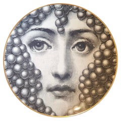 Piero Fornasetti Plato de porcelana Rosenthal Temas y Variaciones, Dama Baco