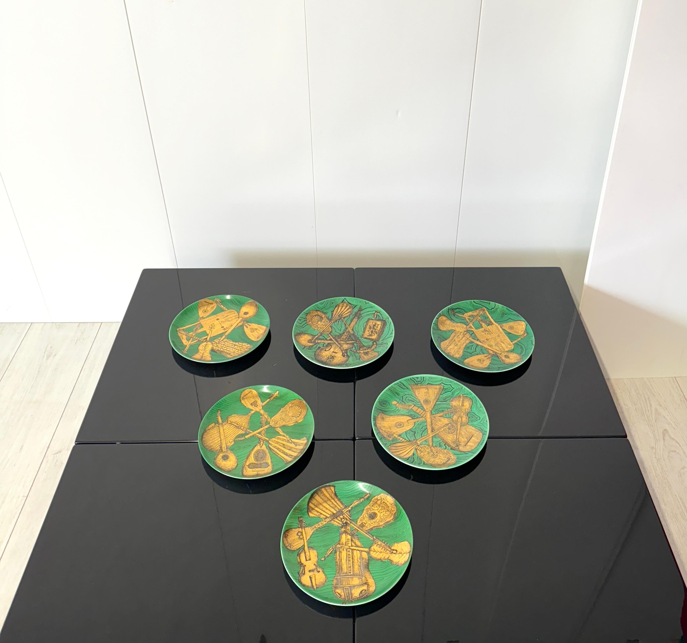 Italian Piero Fornasetti, Six saucers 