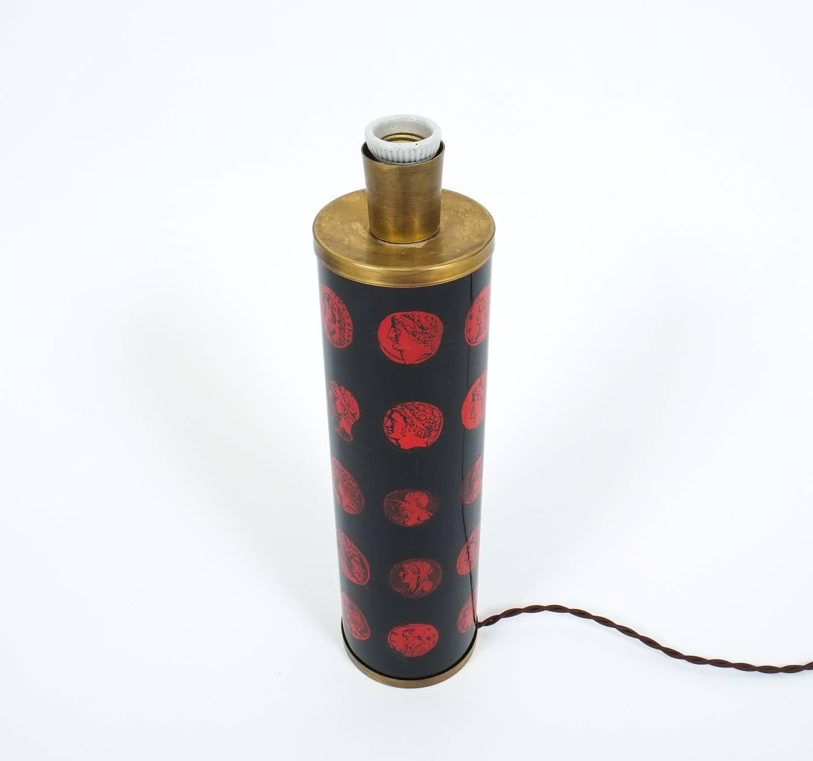 Lacquered Piero Fornasetti Table Lamp Cameo Red And Black, circa 1960