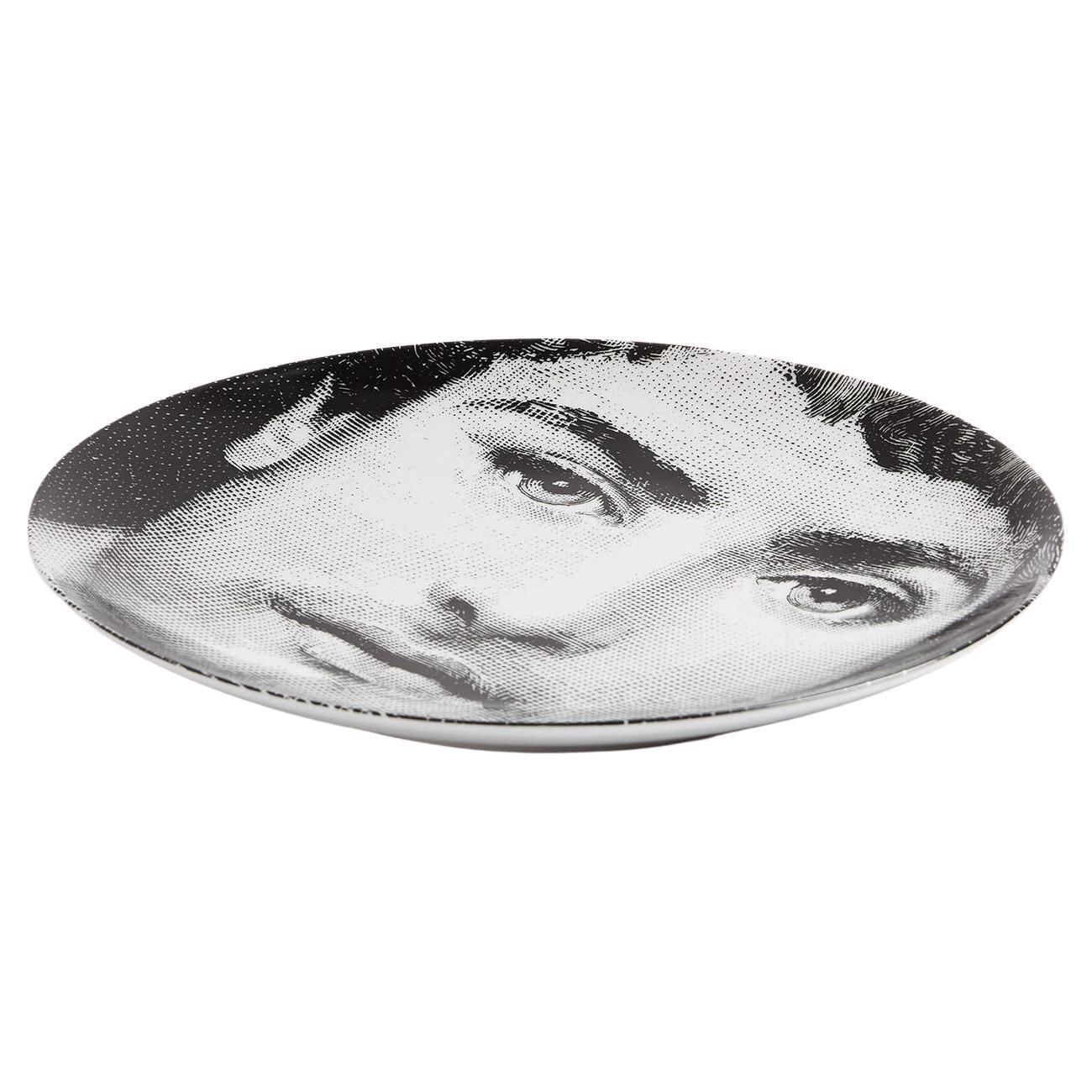 Italiano Piero Fornasetti Tema e Variazioni Piatto in porcellana 333 in vendita