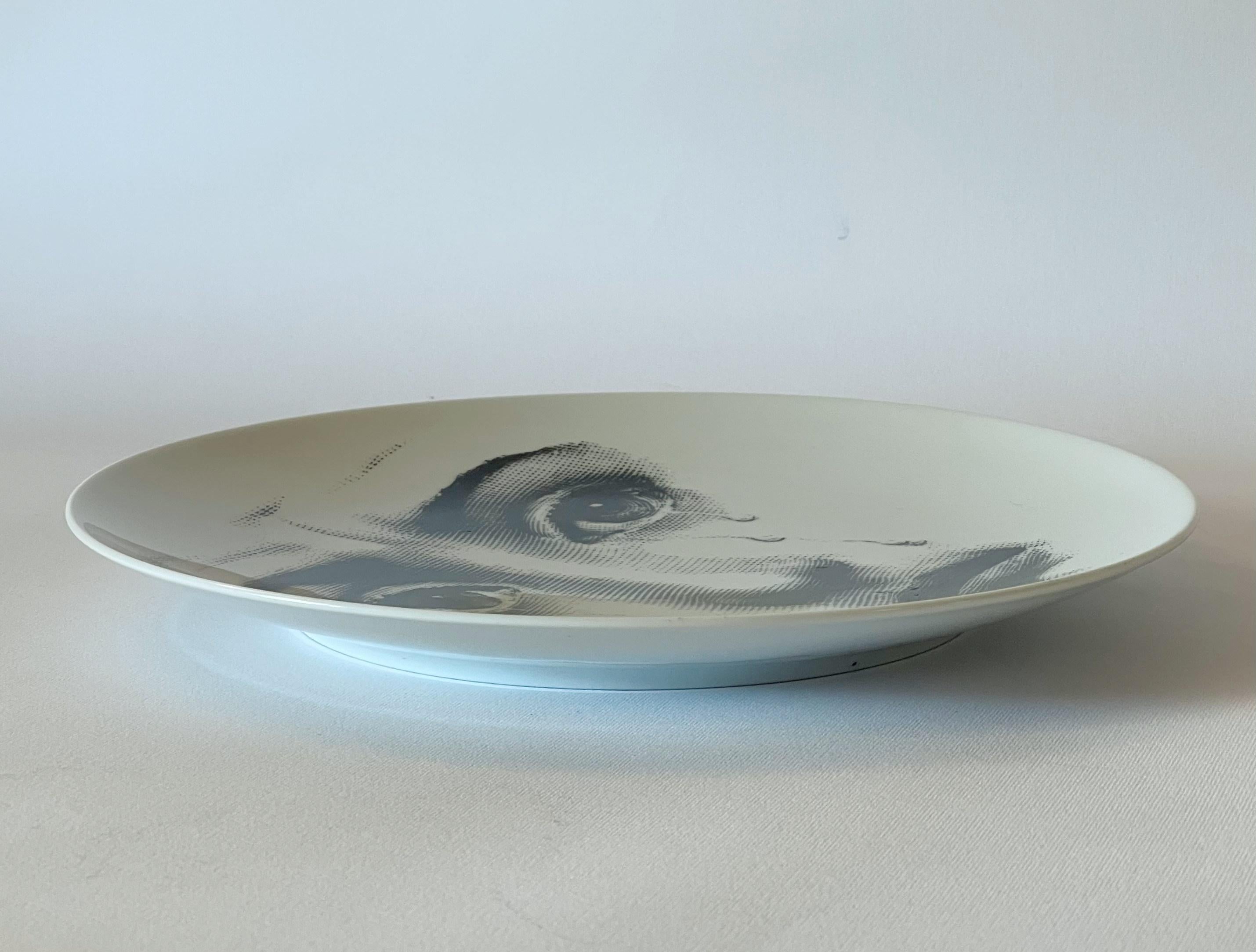 FORNASETTI Tema E Variazioni Plato de porcelana nº 77 en Bueno estado para la venta en Los Angeles, CA
