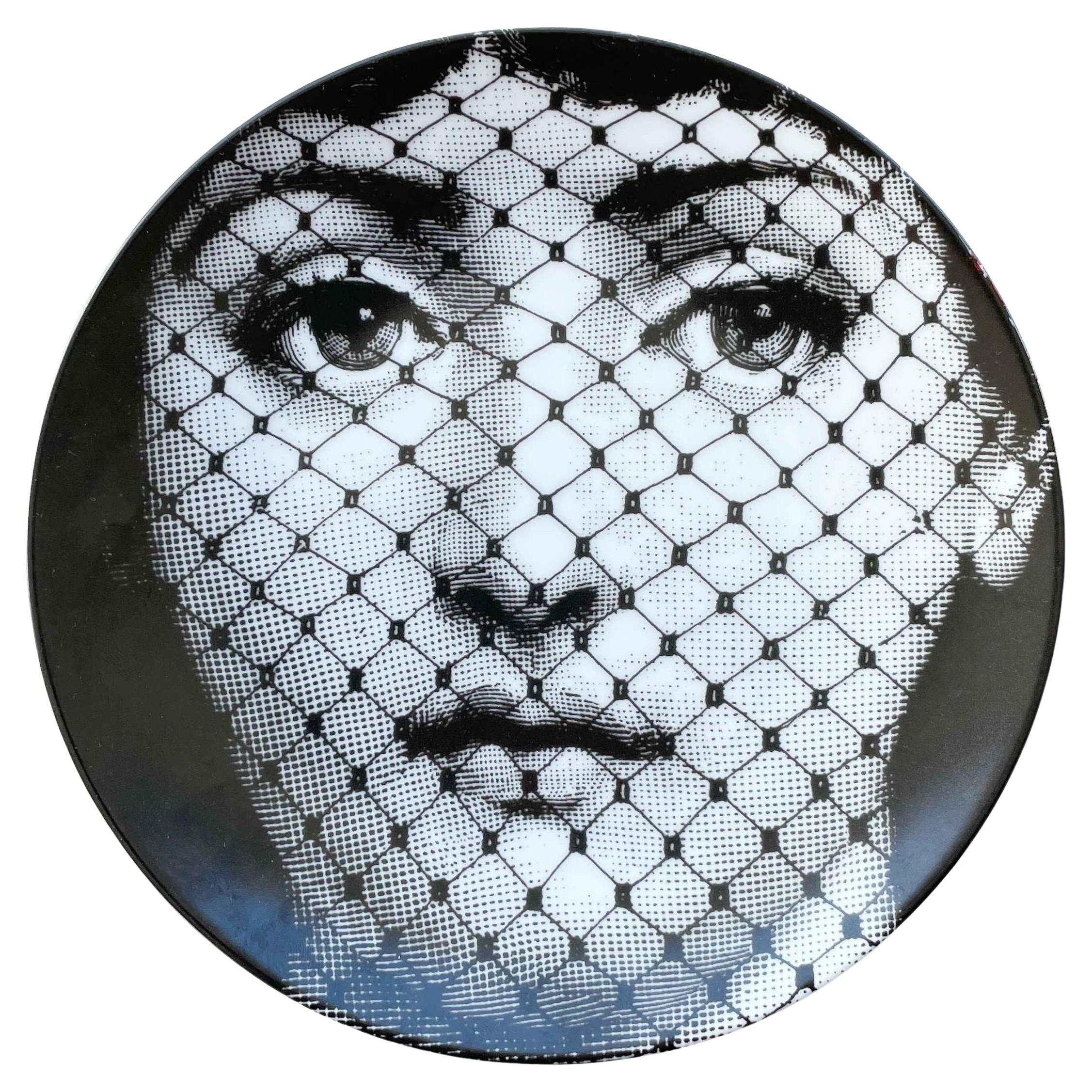 Piero Fornasetti Plato de porcelana Tema E Variazioni nº 78