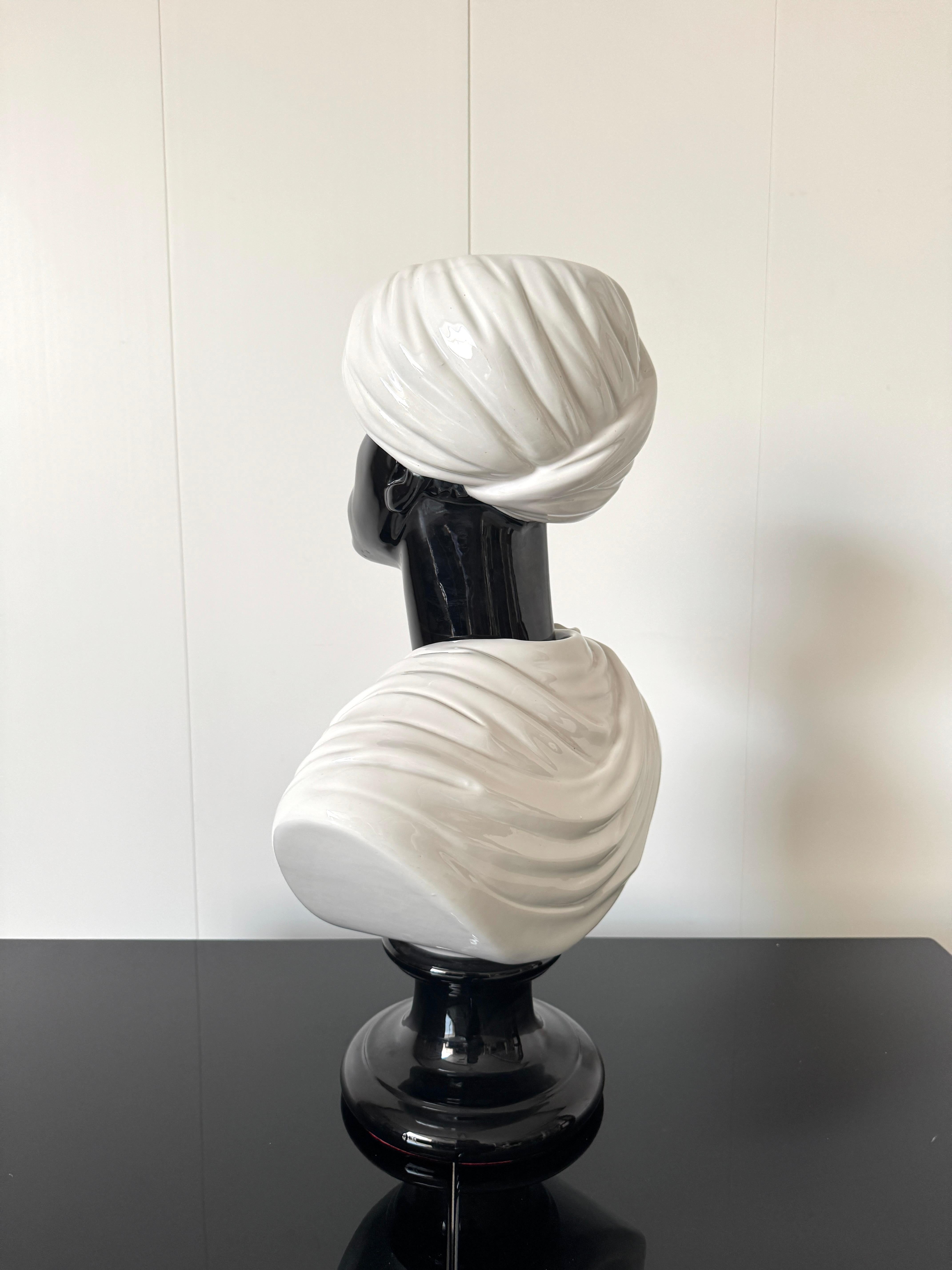 Piero Fornasetti, Vaso 'Testa di Moro', prod. Fornasetti, 1960er Jahre im Angebot 2