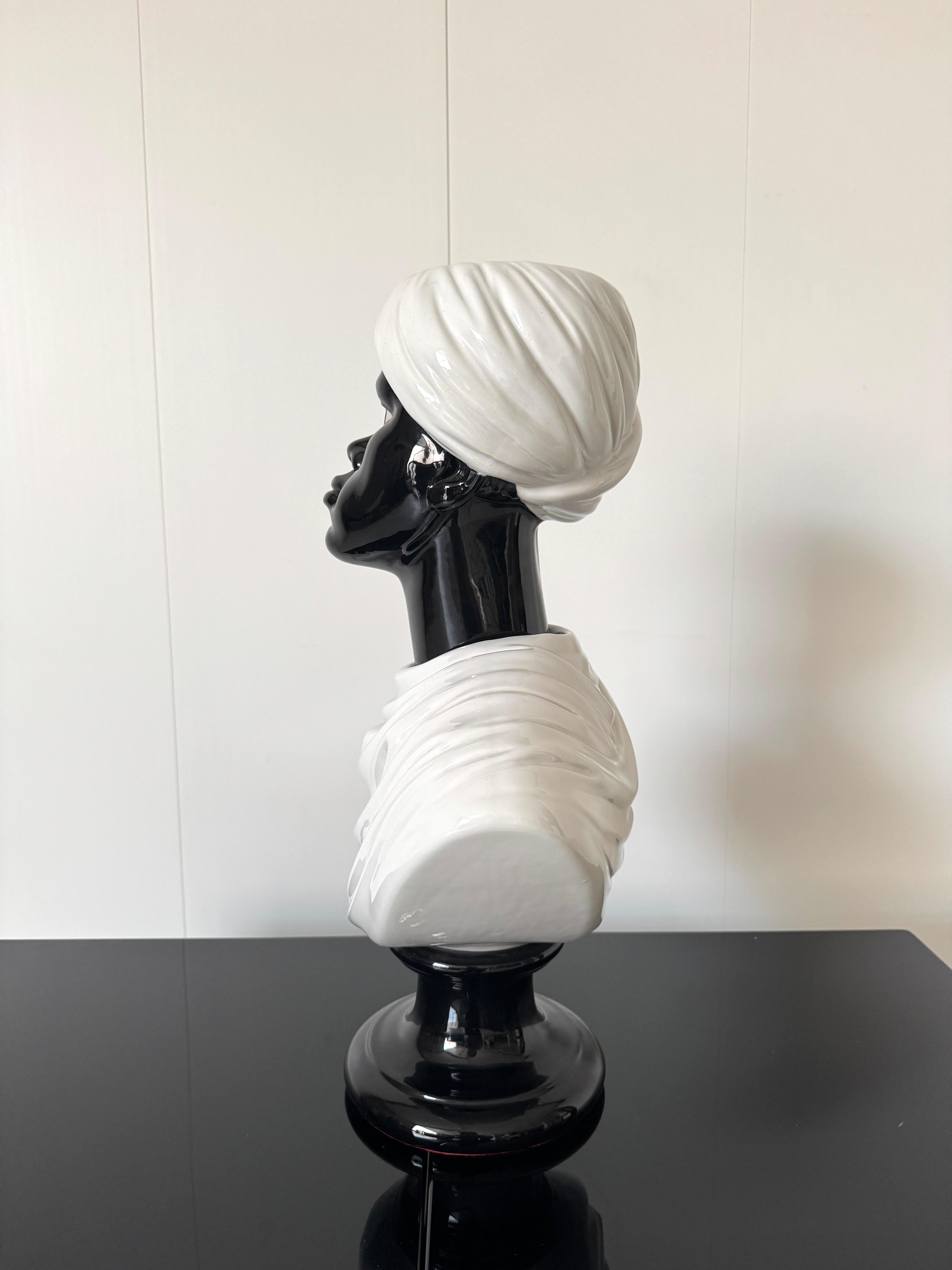 Piero Fornasetti, Vaso 'Testa di Moro', prod. Fornasetti, 1960er Jahre im Angebot 3
