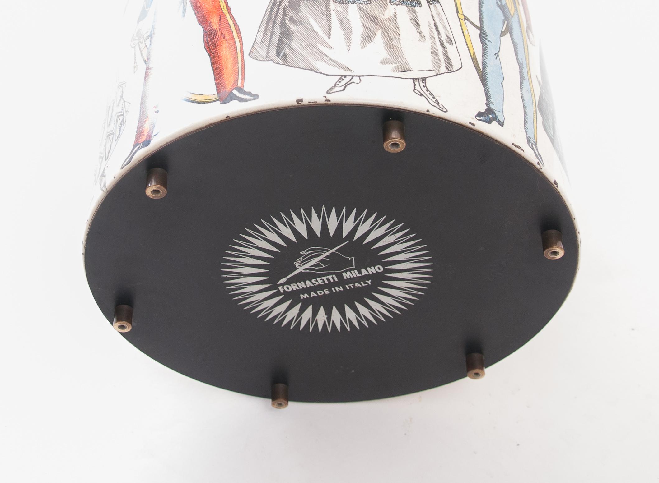 Papelera Piero Fornasetti mediados del siglo XX