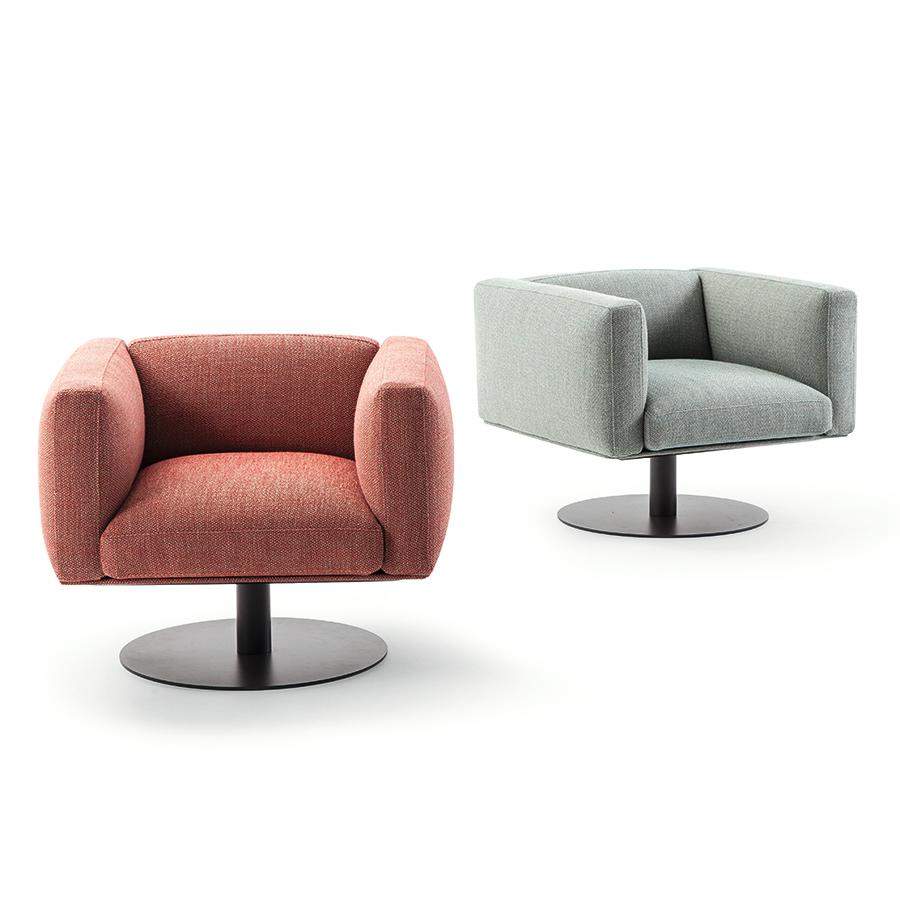 Mid-Century Modern Piero Lissoni 8 Cube Armchair with Swivel Base by Cassina