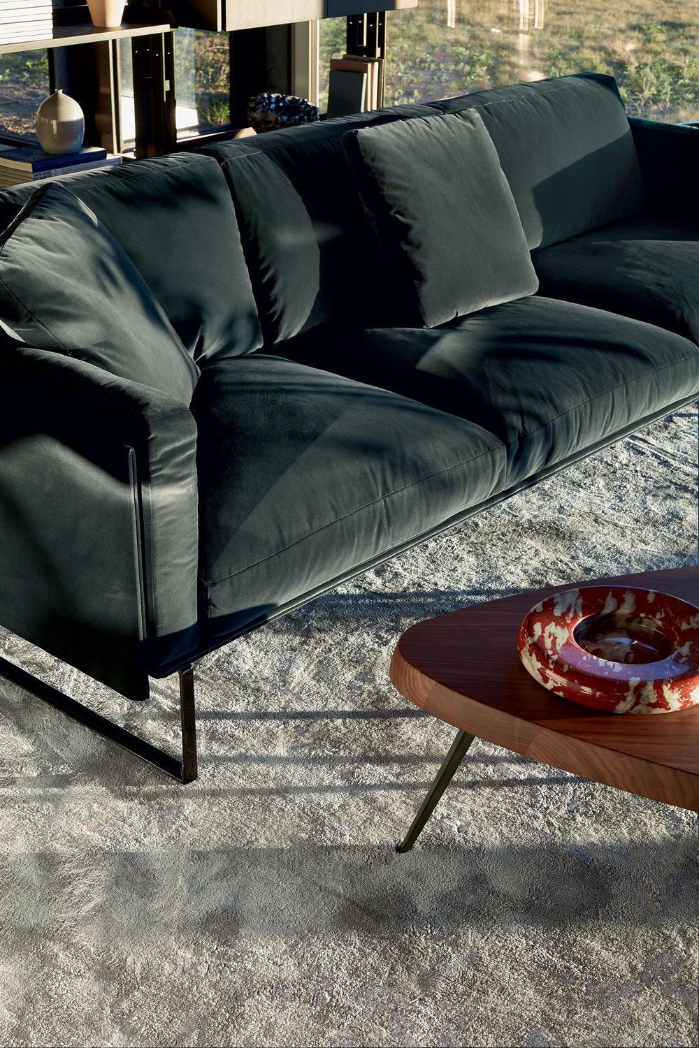 Piero Lissoni 8 Set of Two Modular Sofa and Puff For Cassina For Sale 6