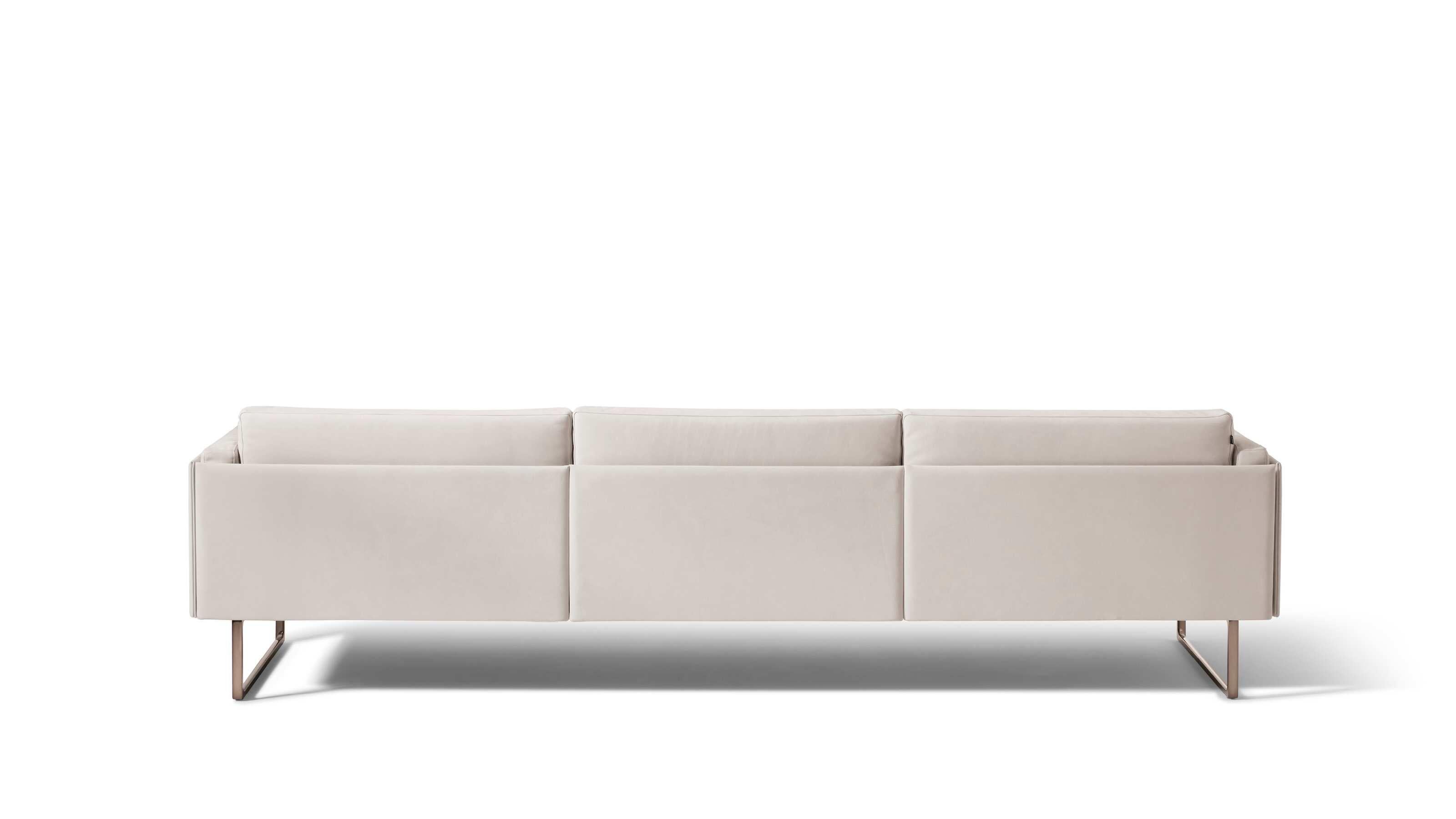 Piero Lissoni 8 Set of Two Modular Sofa and Puff For Cassina For Sale 1