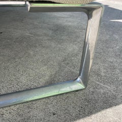Piero Lissoni pour Cassina : canapé-chaise longue « 8 » avec piètement en aluminium
