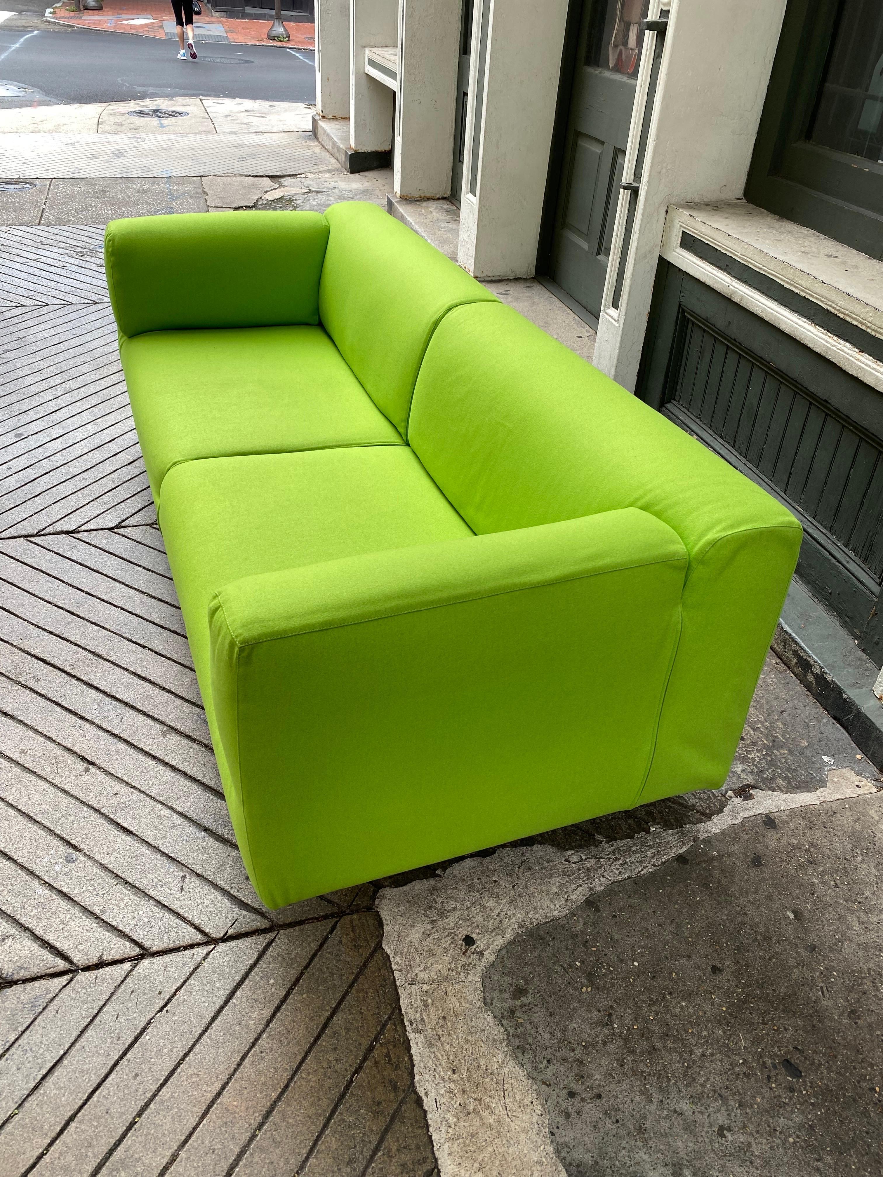 Piero Lissoni for Cassina met divano sofa in chartreuse fabric. In very nice Original Condition. Sofa is about 15 years old. Classic Simple Design sure to fit into many environments!