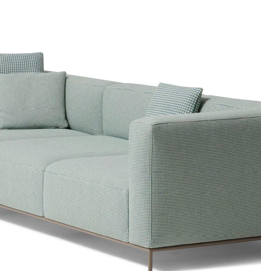 Piero Lissoni Mex-Hi Sofá Modular de Exterior Para Cassina Siglo XXI y contemporáneo en venta